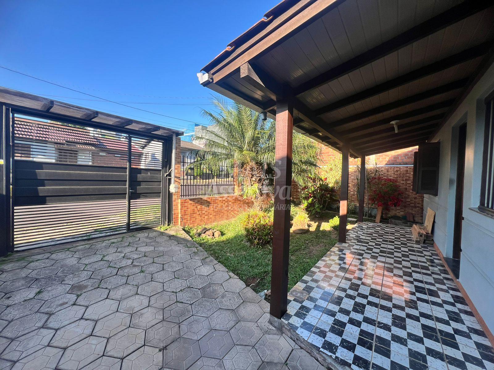 Casa para venda no bairro Firenze em Campo Bom - 2 dormitórios