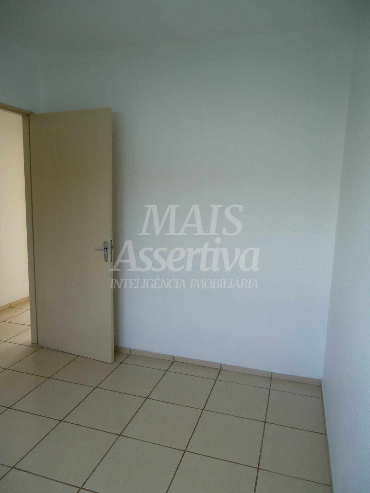 Apartamento para venda de 2 dormitórios no Vicente Kielling - 4º andar 