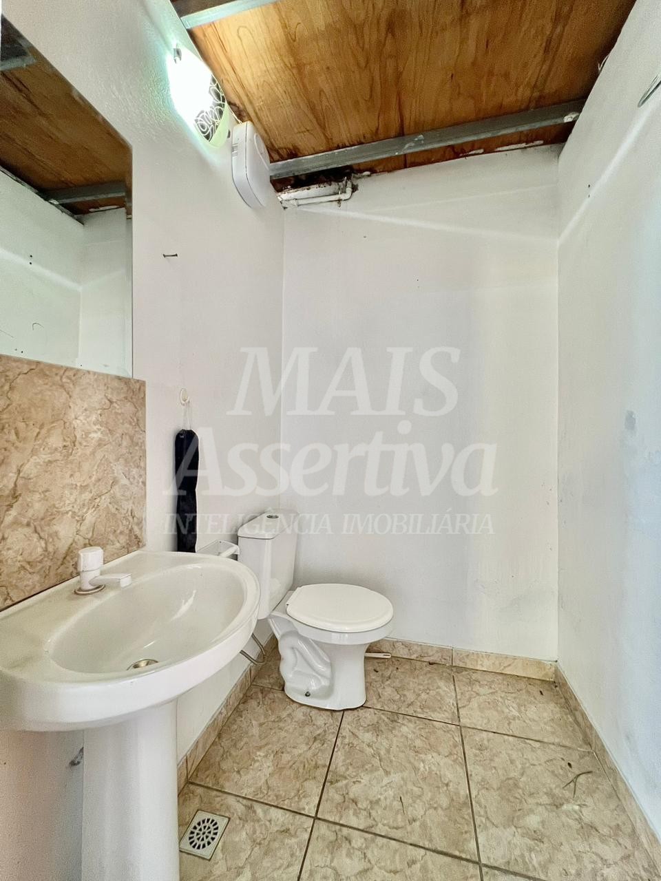 Prédio comercial para locação, bairro Ipiranga em Campo Bom/RS.
