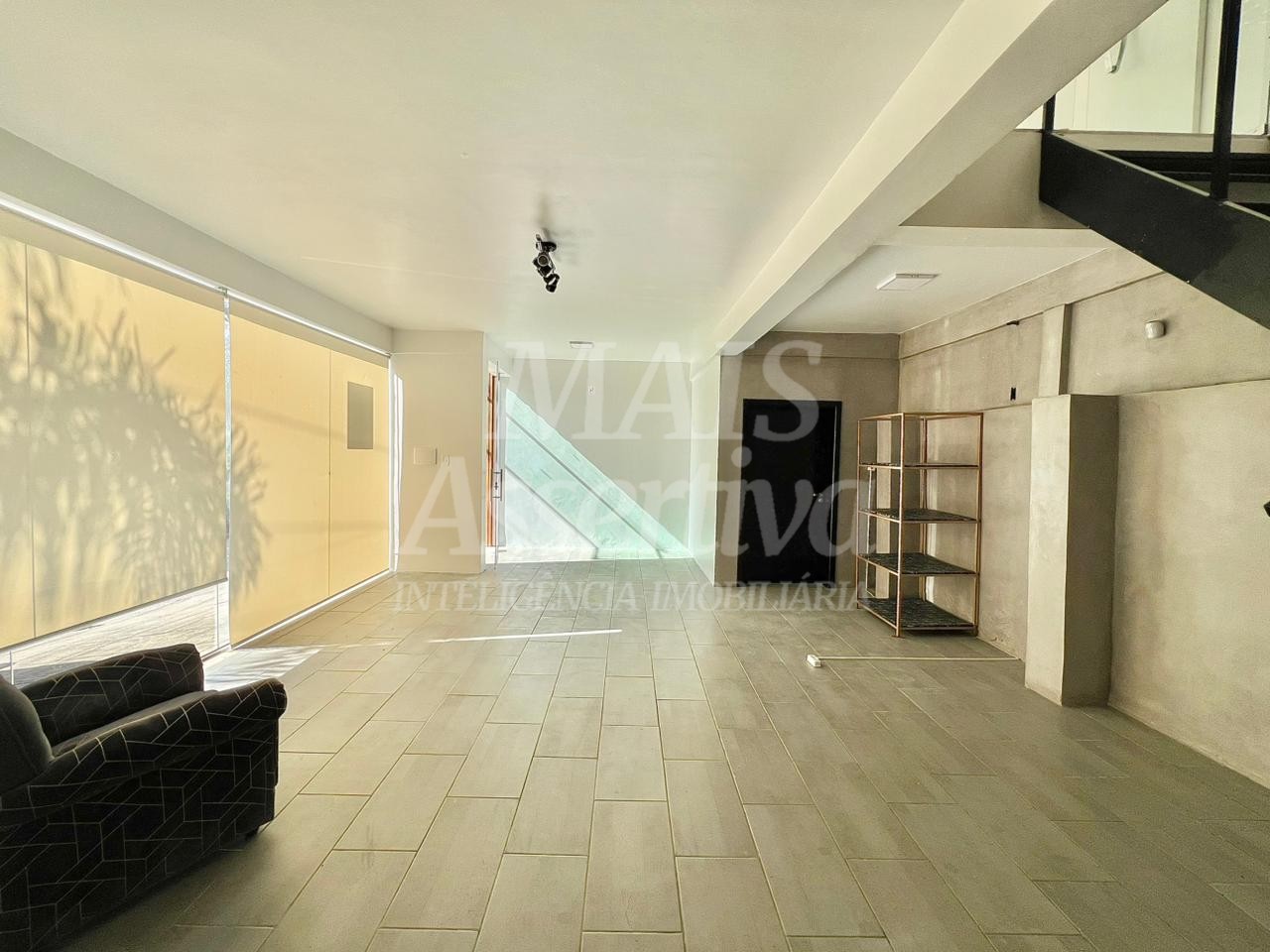 Prédio comercial para locação, bairro Ipiranga em Campo Bom/RS.