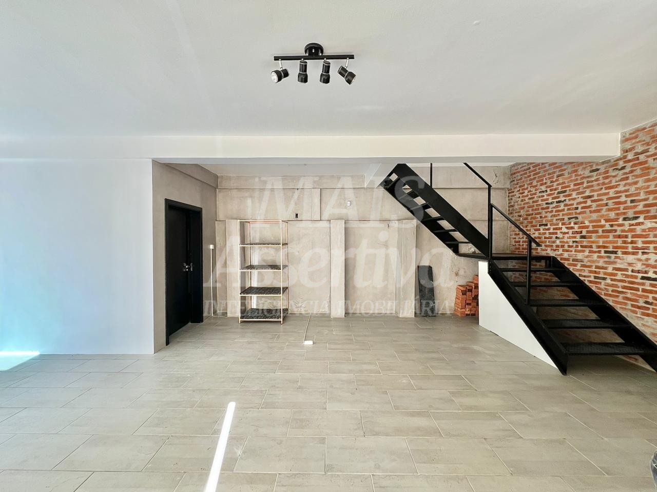 Prédio comercial para locação, bairro Ipiranga em Campo Bom/RS.