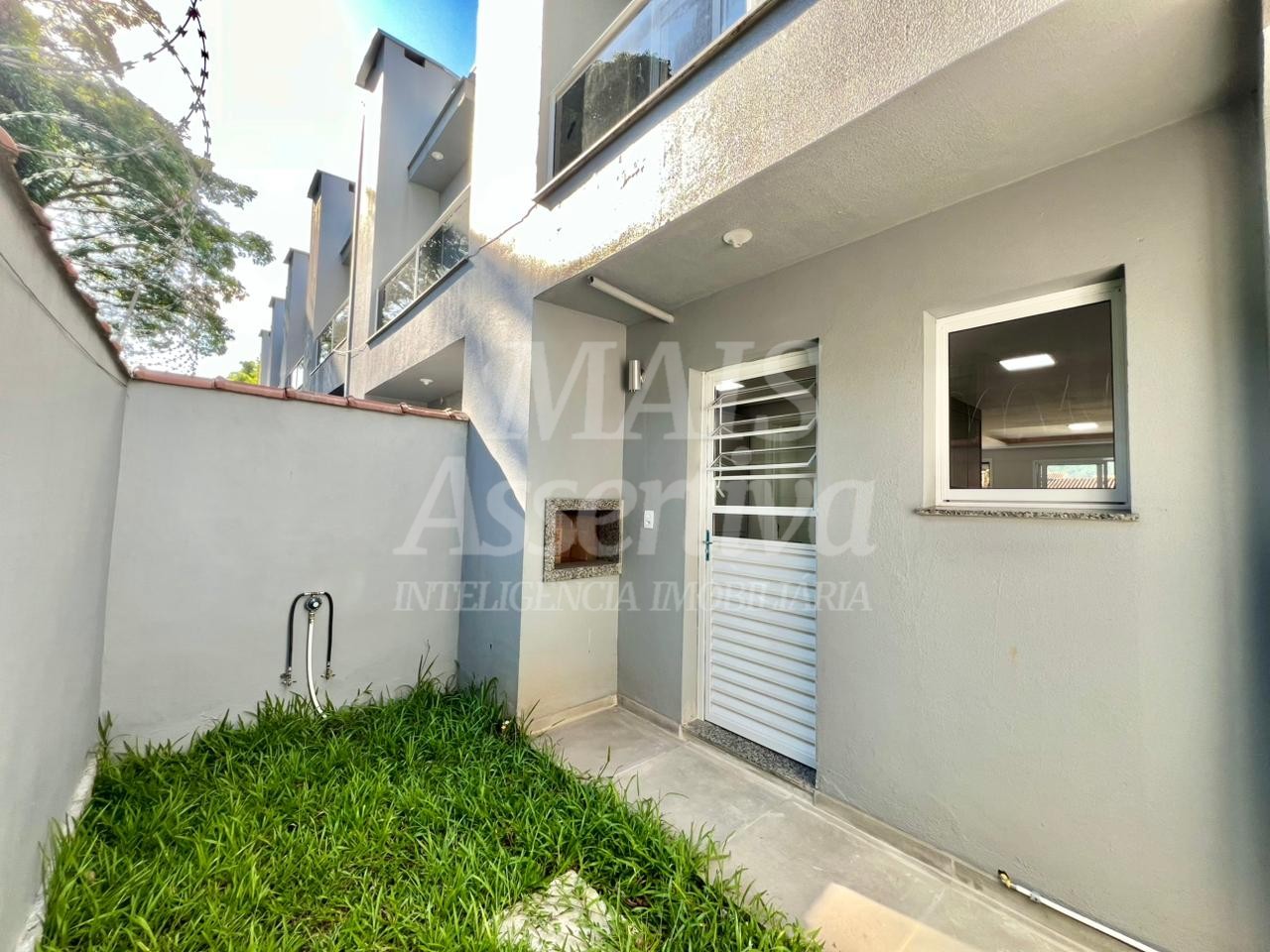 Sobrado mobiliado para venda, bairro São Jorge em Novo Hamburgo 