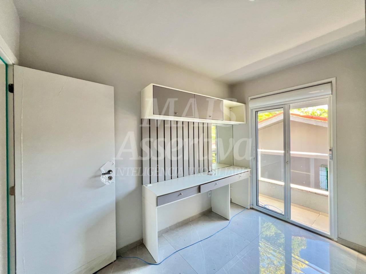 Sobrado mobiliado para venda, bairro São Jorge em Novo Hamburgo 