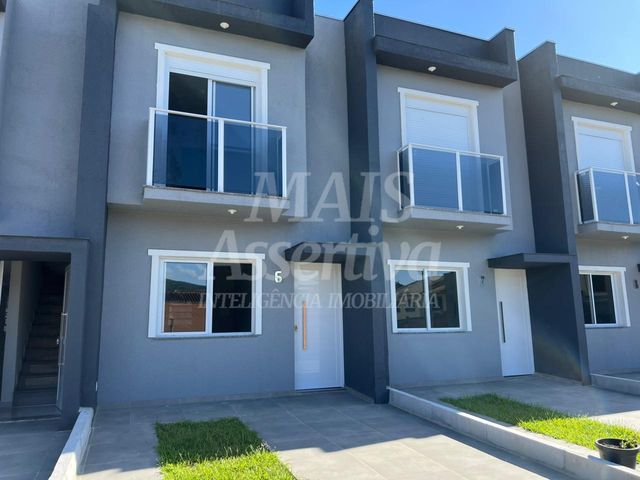 Sobrado mobiliado para venda, bairro São Jorge em Novo Hamburgo 