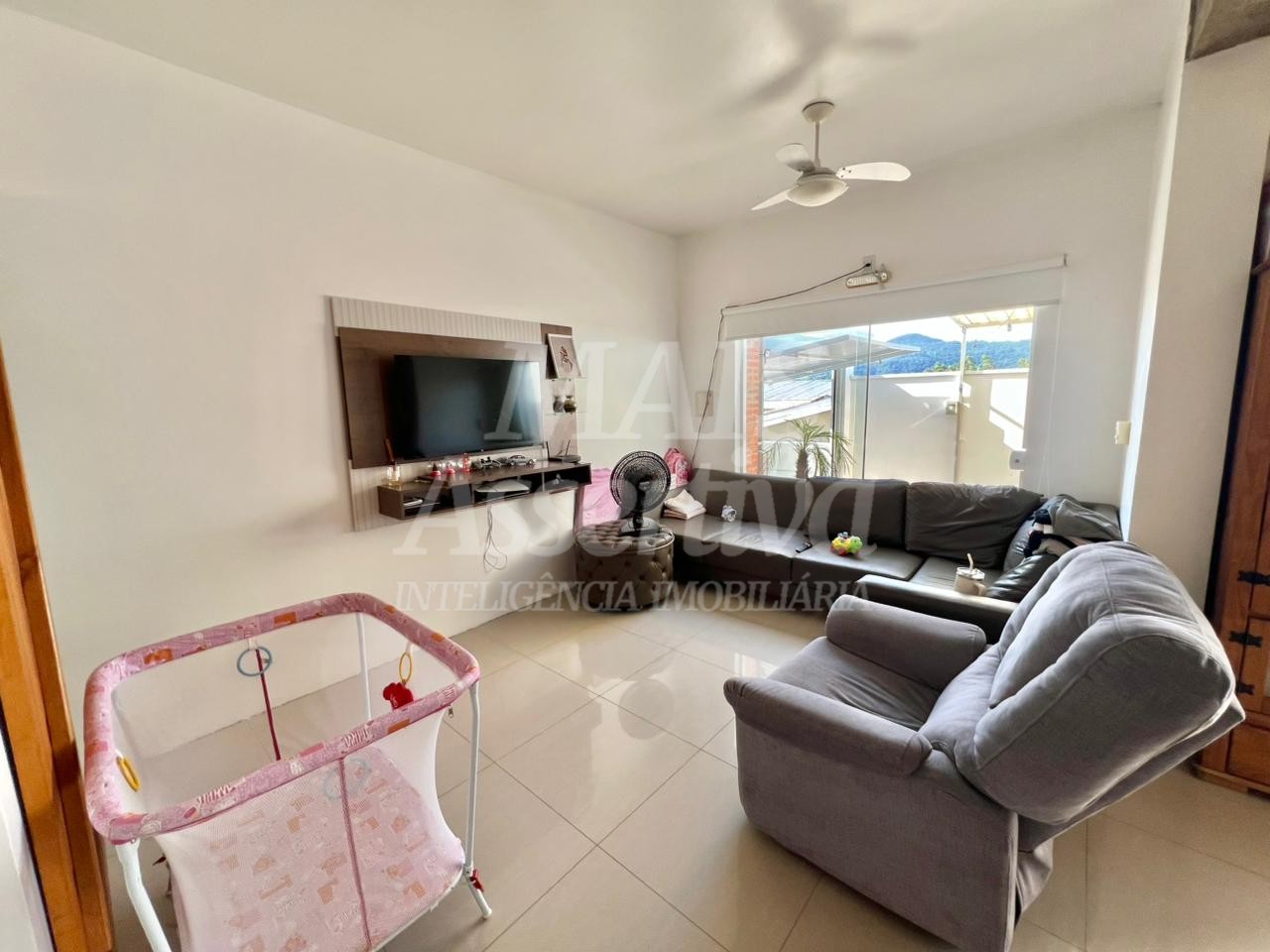 Prédio comercial +Casa Residencial para venda , bairro Ipiranga em Campo Bom/RS.