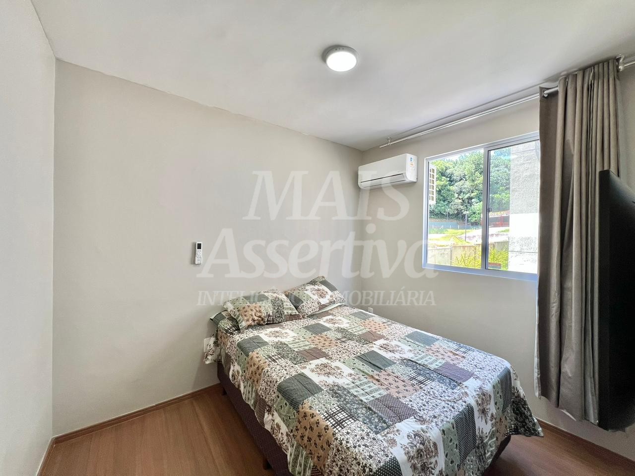 Apartamento para locação no 2º andar com sacada e churrasqueira, Porto Rotterdam