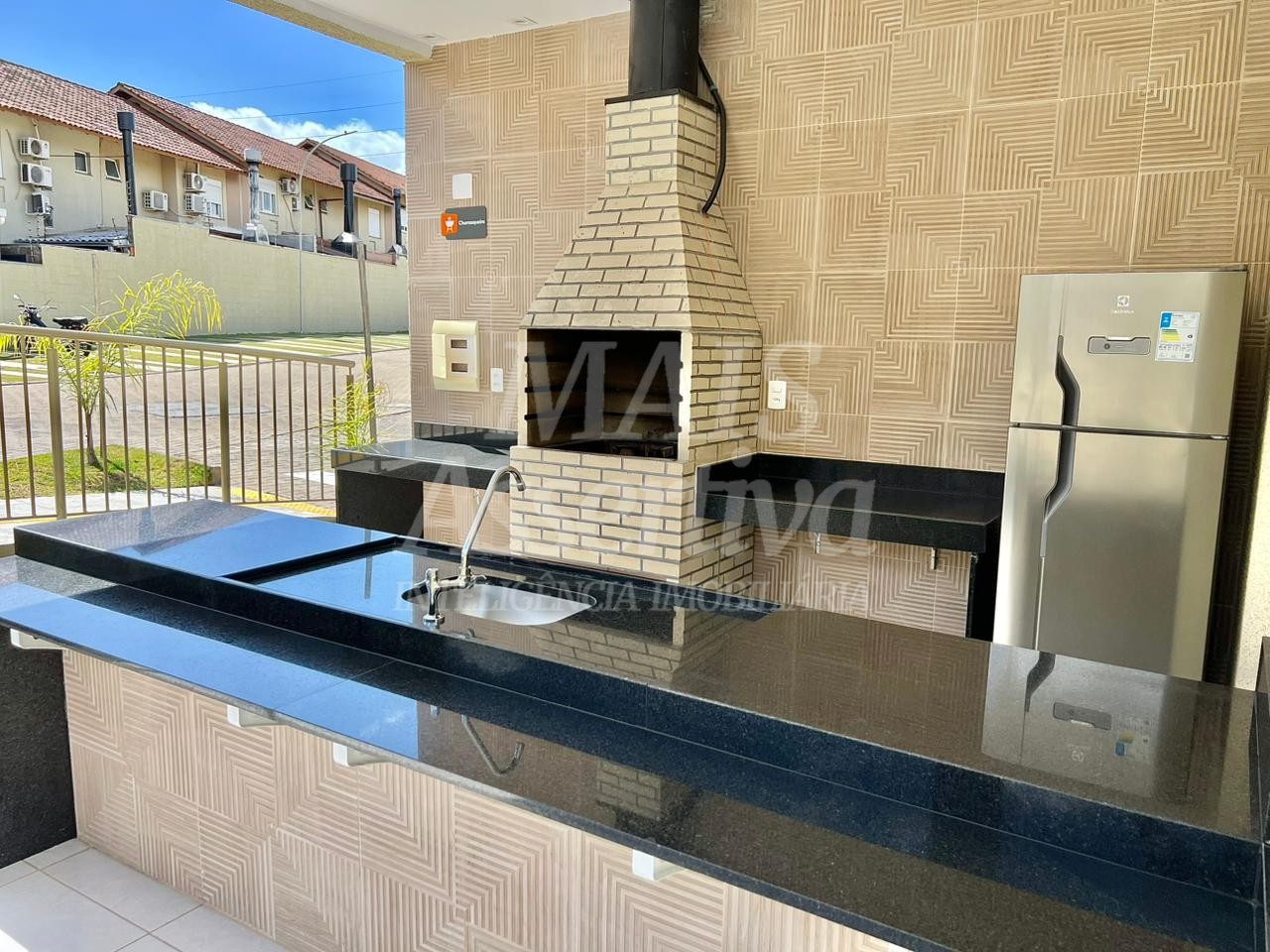 Apartamento para locação no 2º andar com sacada e churrasqueira, Porto Rotterdam