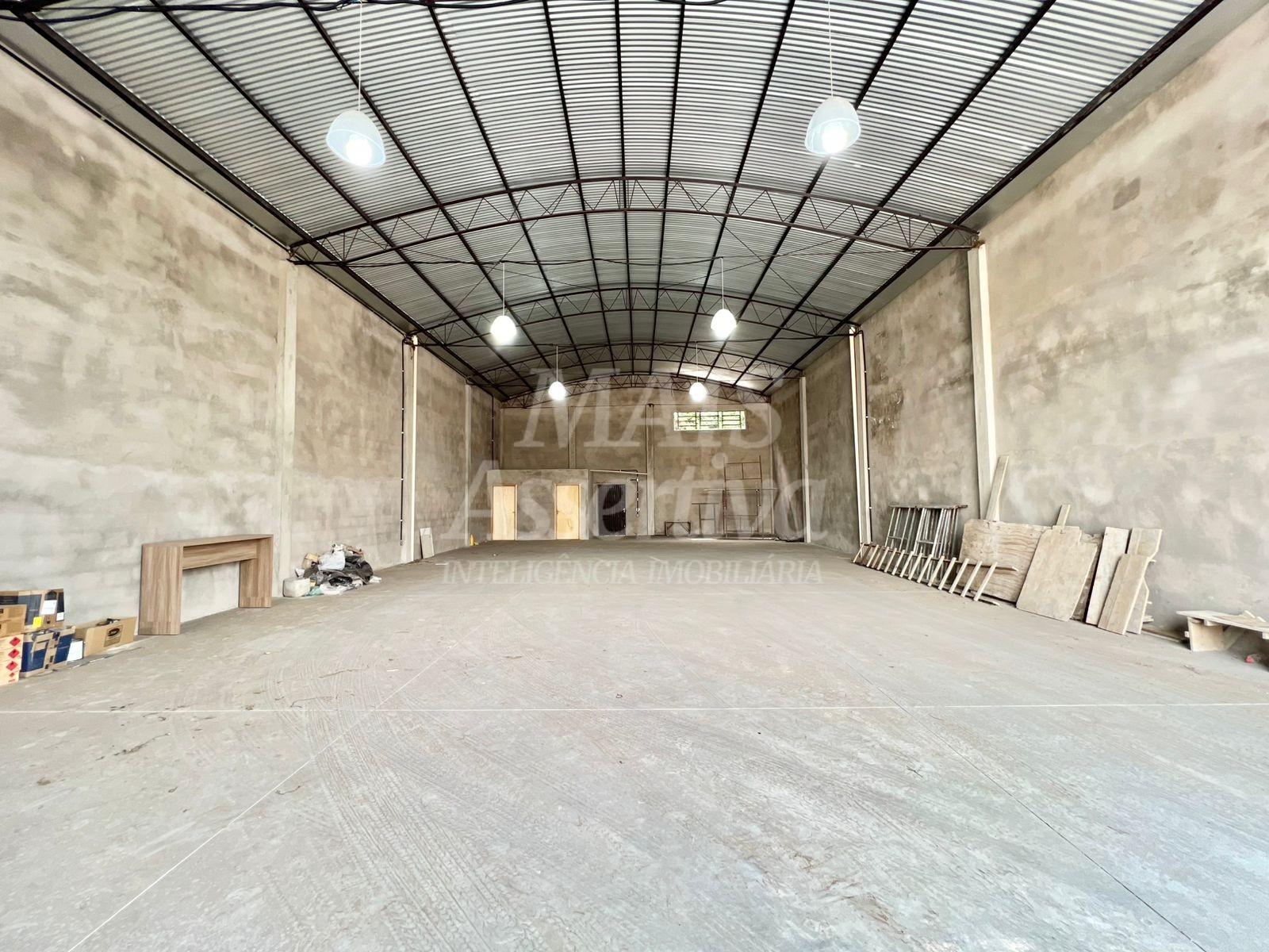 Imóvel Comercial para Locação no bairro Rondônia em Novo Hamburgo