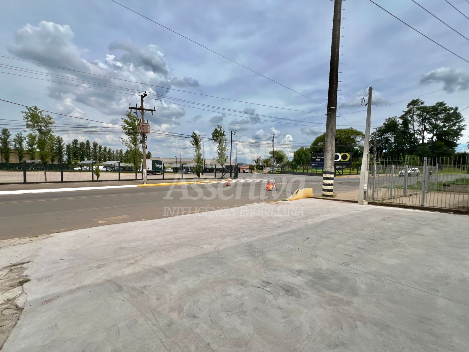 Imóvel Comercial para Locação no bairro Rondônia em Novo Hamburgo