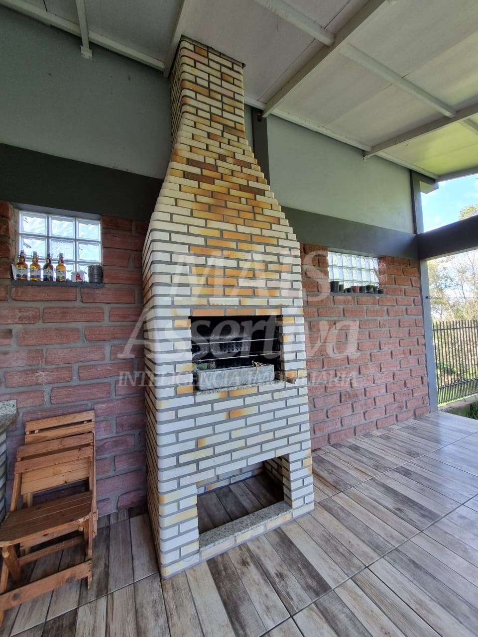 Casa de Alvenaria três pisos à venda, localizada no bairro Firenze/ Campo Bom.