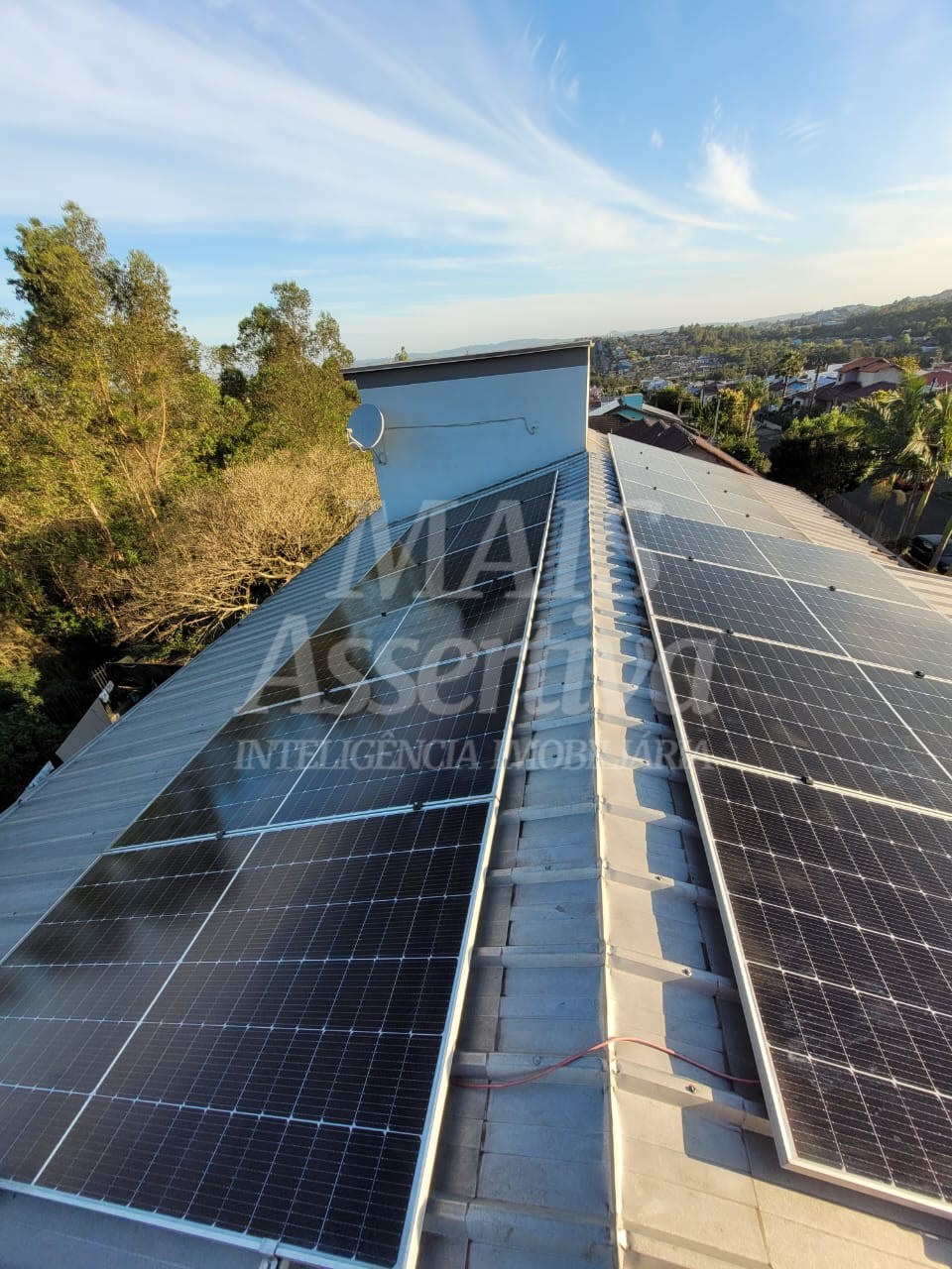 Casa de Alvenaria três pisos à venda, localizada no bairro Firenze/ Campo Bom.