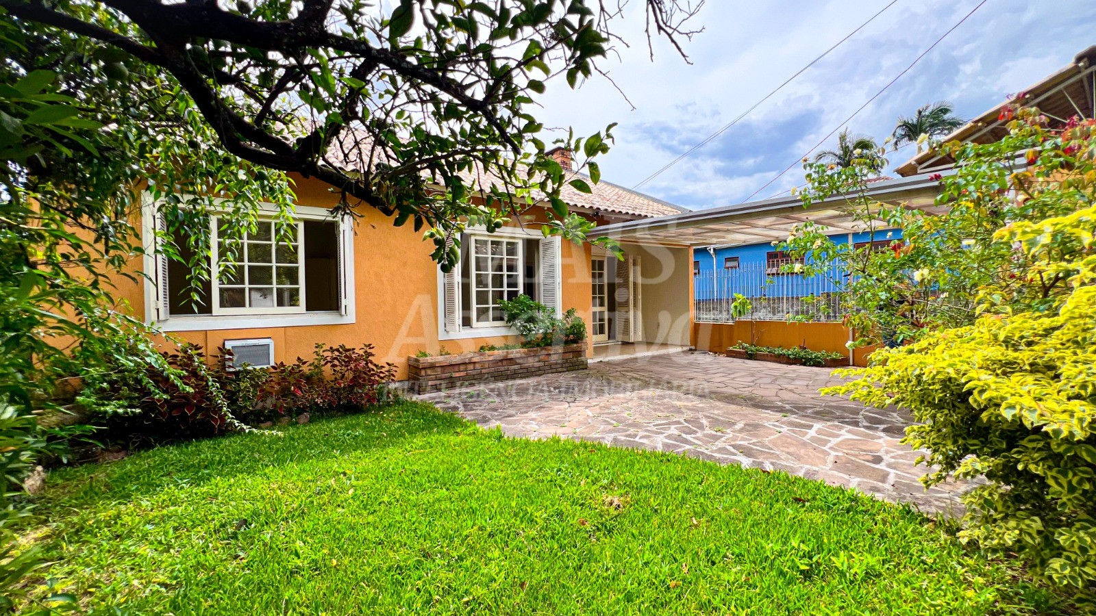 Casa 2 quartos para Venda no bairro Vila Nova em Novo Hamburgo