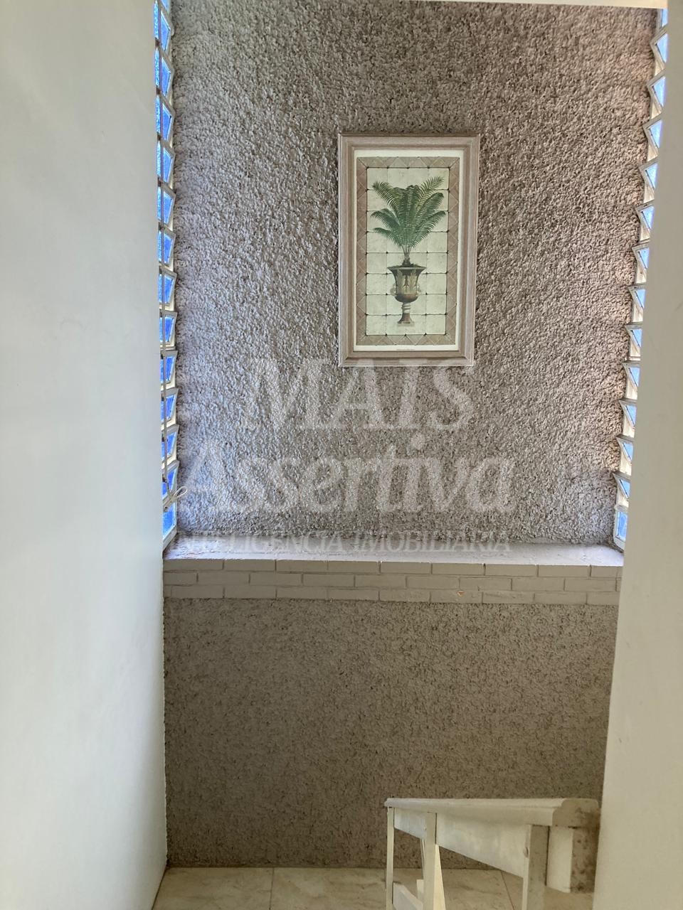 Casa com 03 dormitórios para venda no bairro Primavera