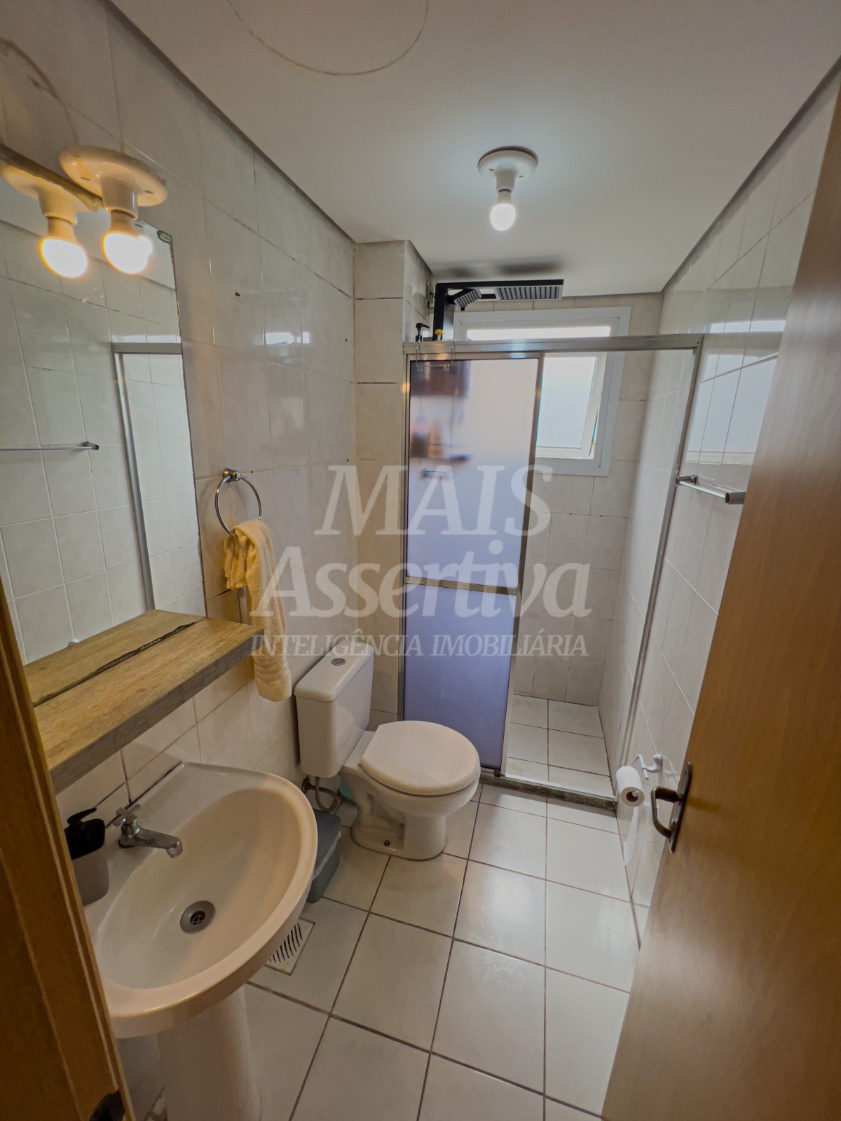 Excelente apartamento à venda no Condomínio Flora Brasil-NH