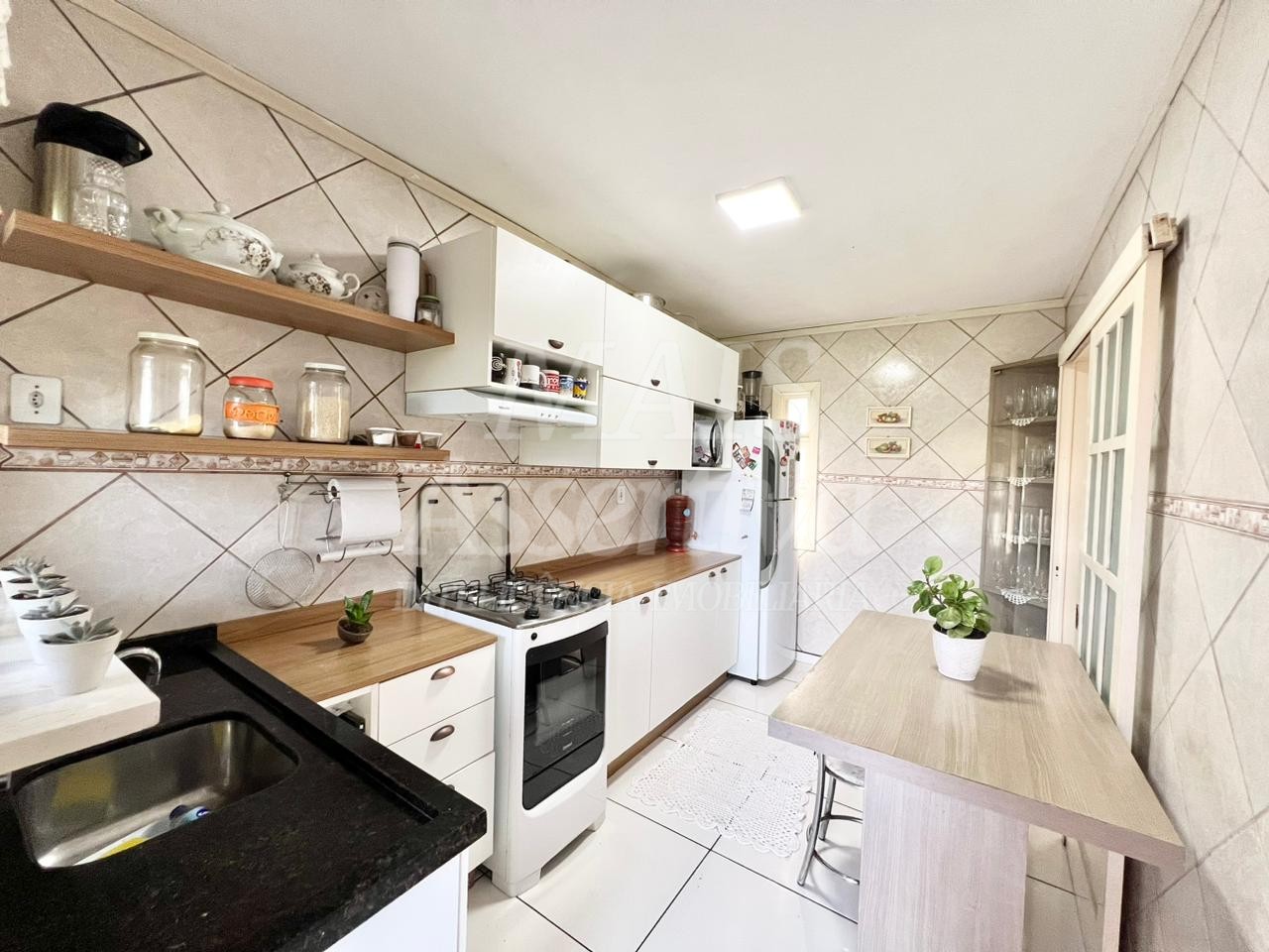 Excelente imóvel à venda, localizado na Rua Bartolomeu de Gusmão, bairro Canudos