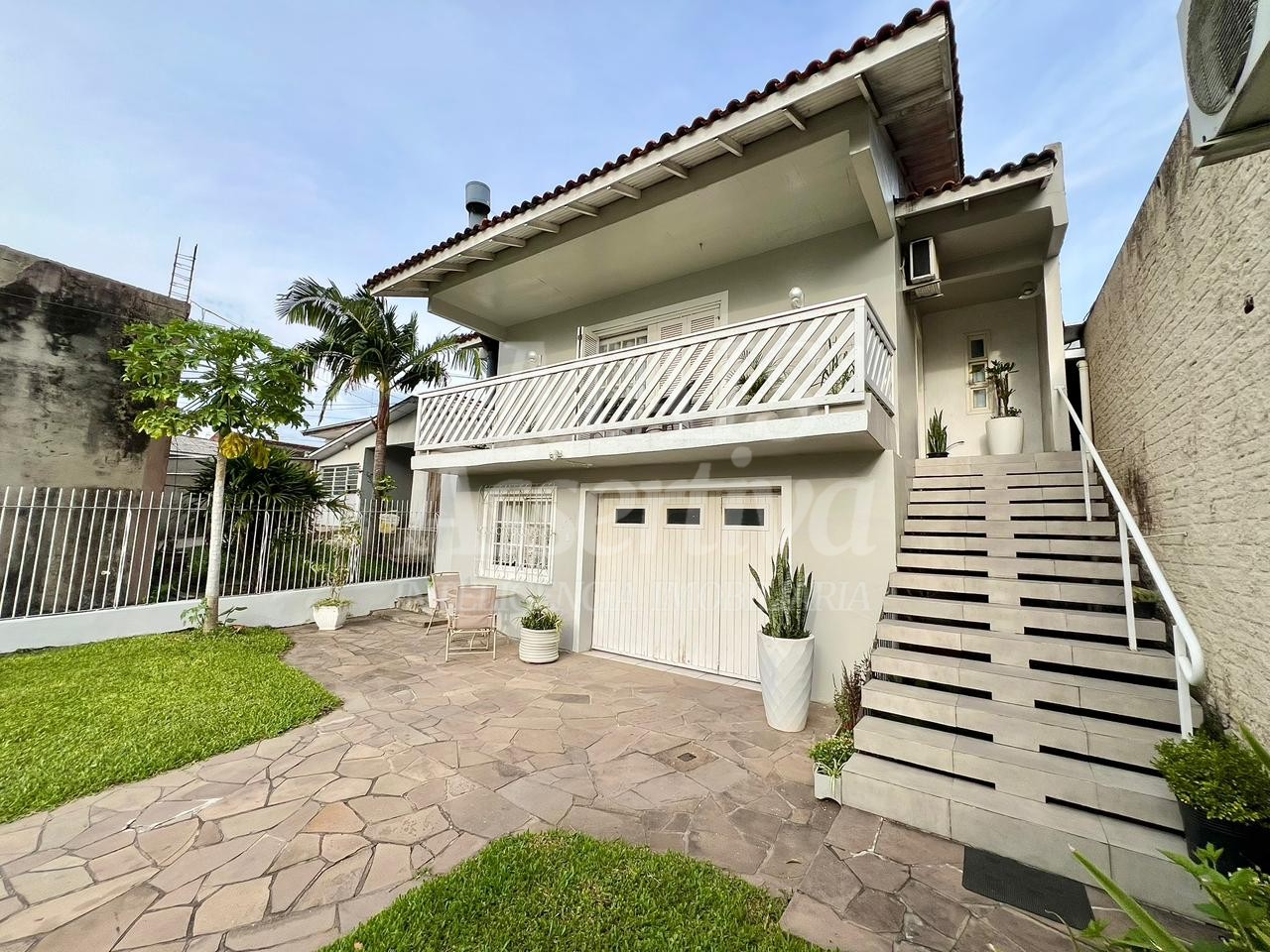 Excelente imóvel à venda, localizado na Rua Bartolomeu de Gusmão, bairro Canudos