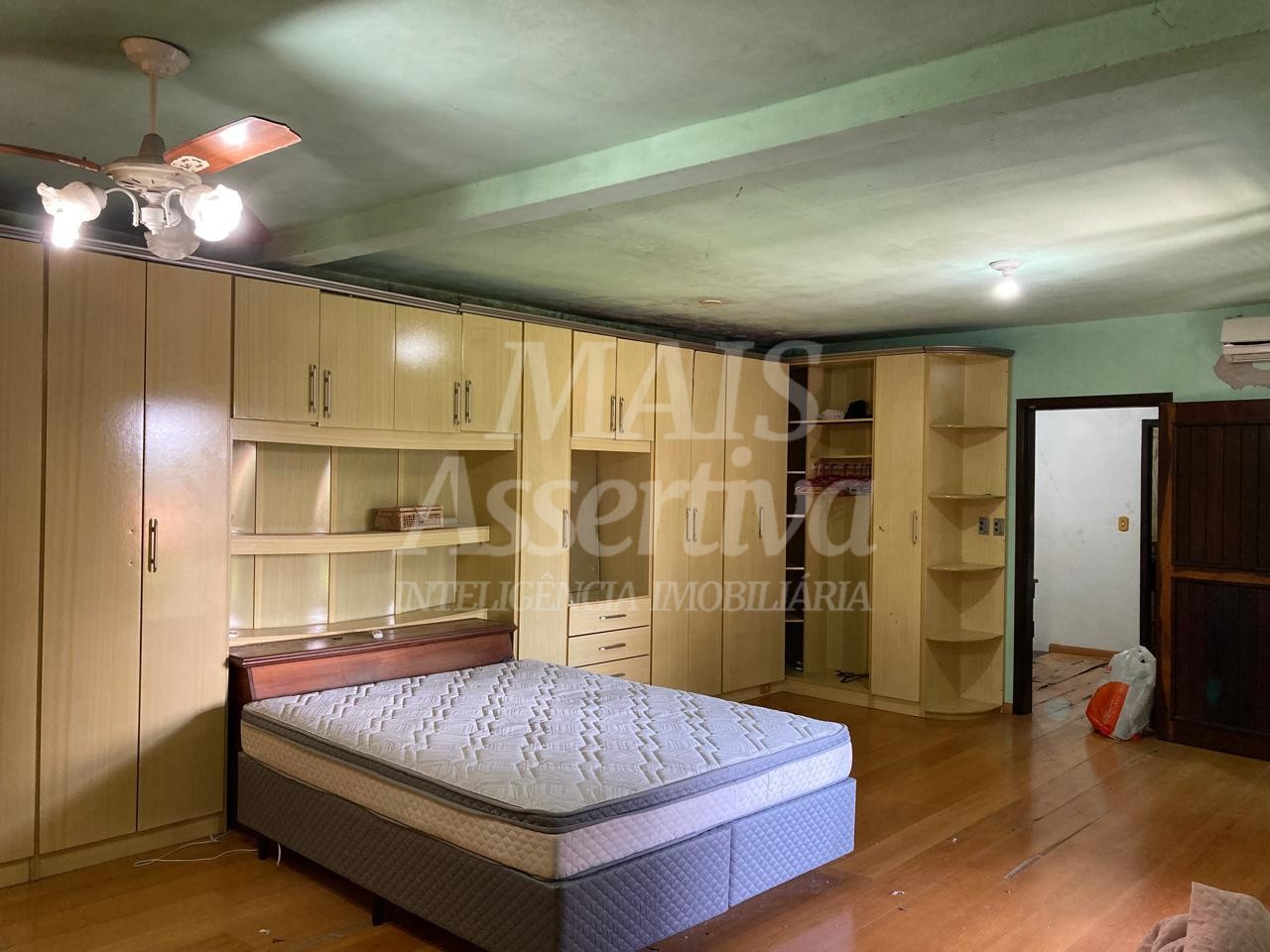 Amplo sobrado para venda  em Dois Irmãos bairro Travessão