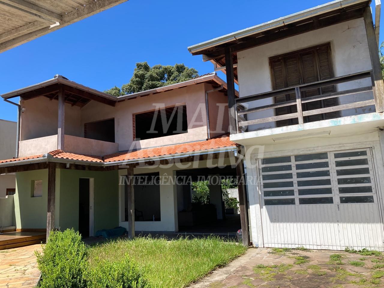 Amplo sobrado para venda  em Dois Irmãos bairro Travessão