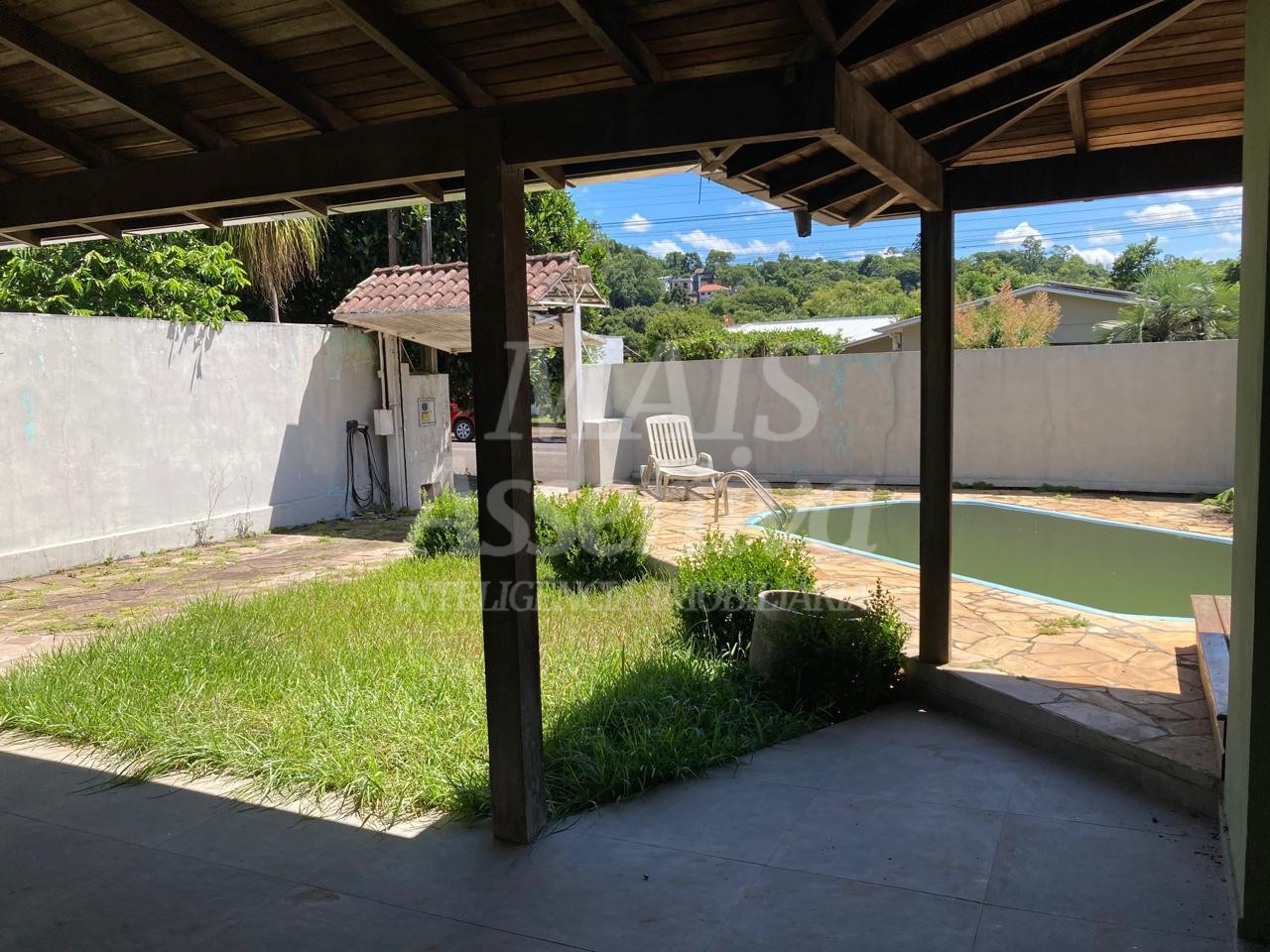 Amplo sobrado para venda  em Dois Irmãos bairro Travessão