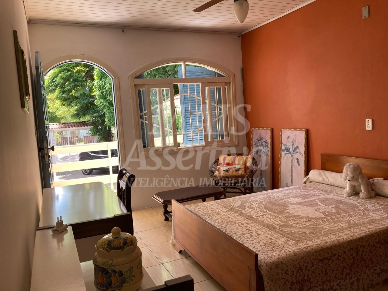 Casa mobiliada com 05 dormitórios para locação no bairro Guarani Novo Hamburgo