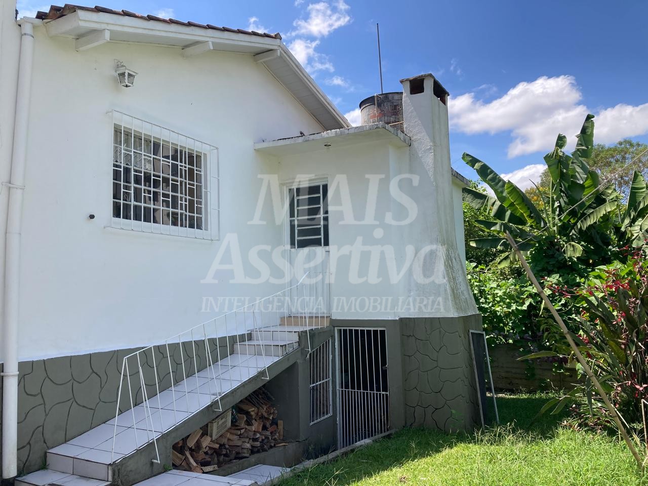 Casa mobiliada com 05 dormitórios para locação no bairro Guarani Novo Hamburgo