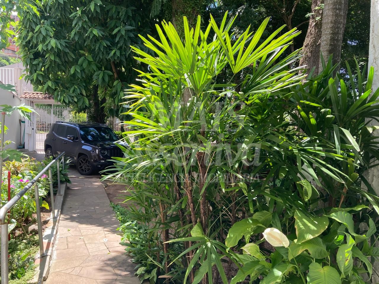 Casa mobiliada com 05 dormitórios para locação no bairro Guarani Novo Hamburgo