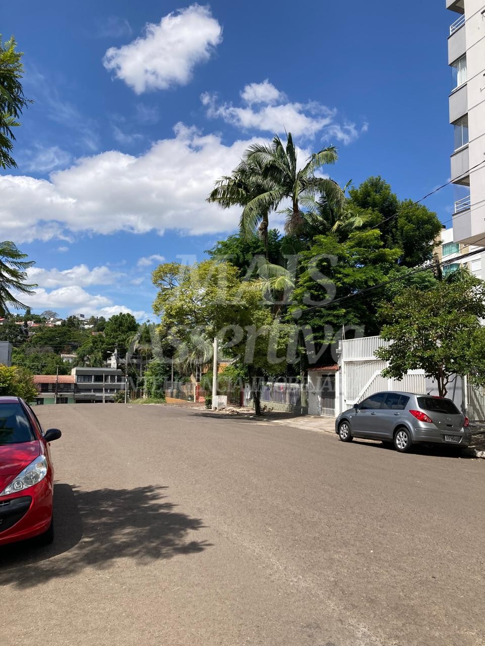 Casa mobiliada com 05 dormitórios para locação no bairro Guarani Novo Hamburgo