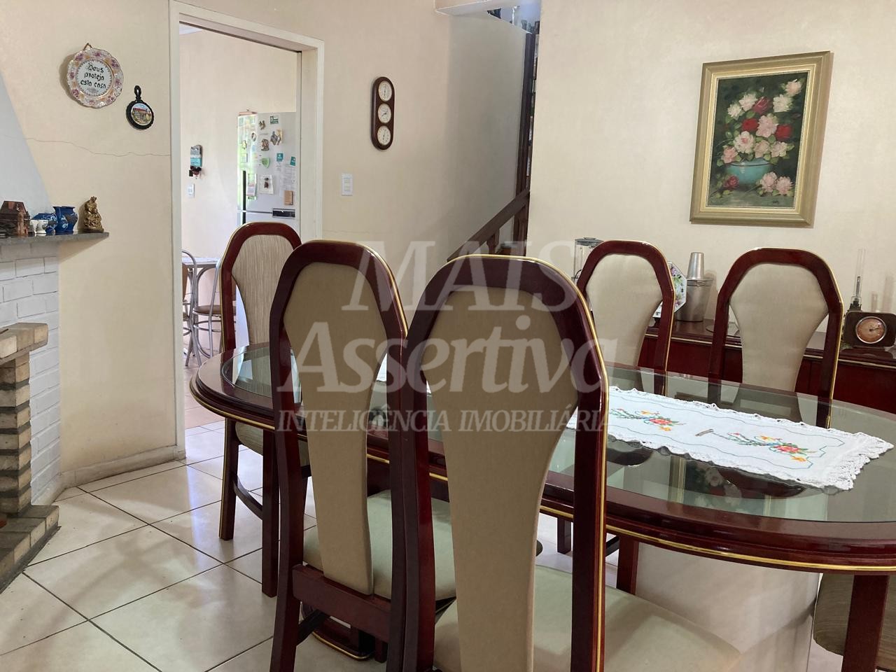 Casa mobiliada com 05 dormitórios para locação no bairro Guarani Novo Hamburgo