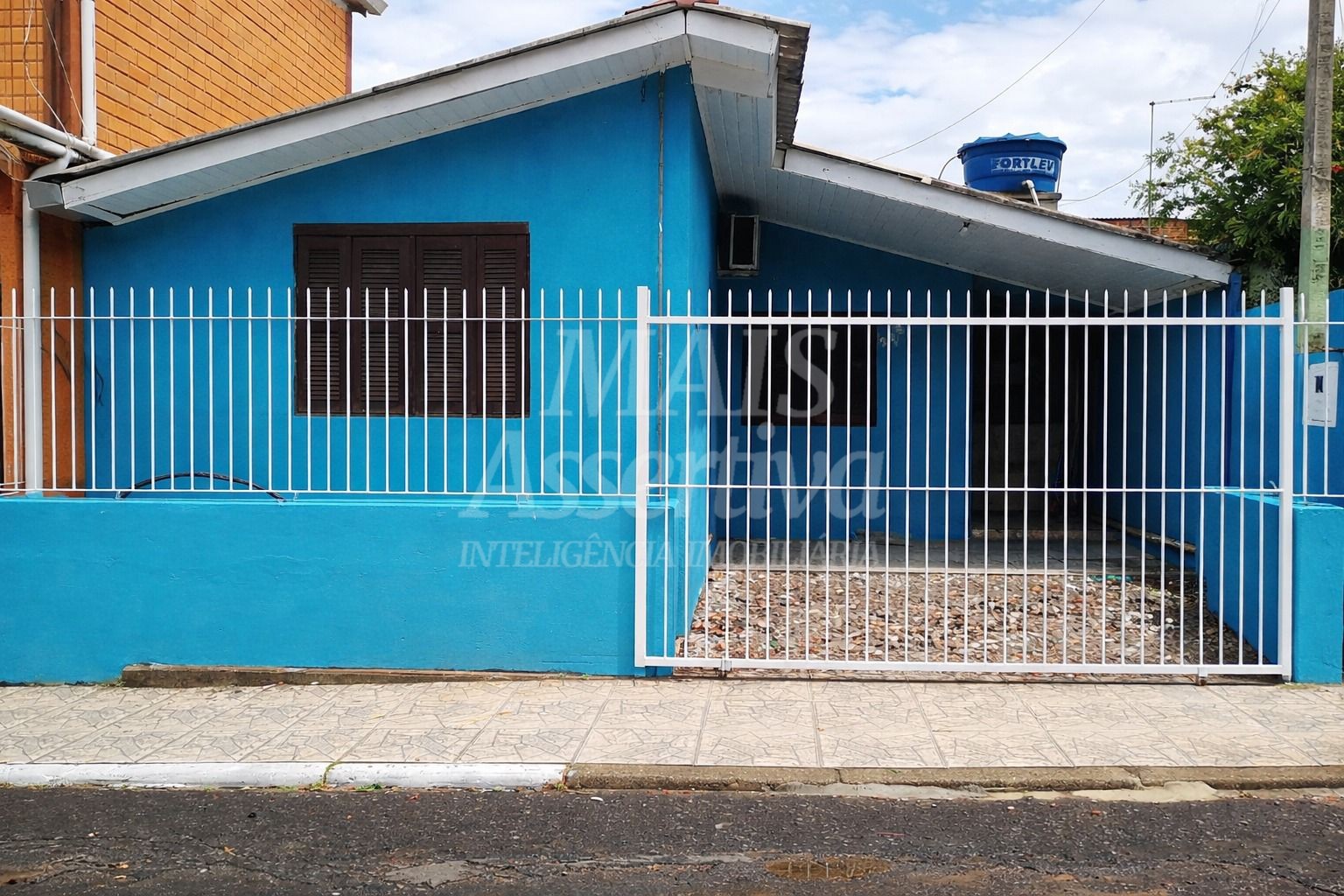 Casa de 2 dormitórios para venda - Diehl em Novo Hamburgo 