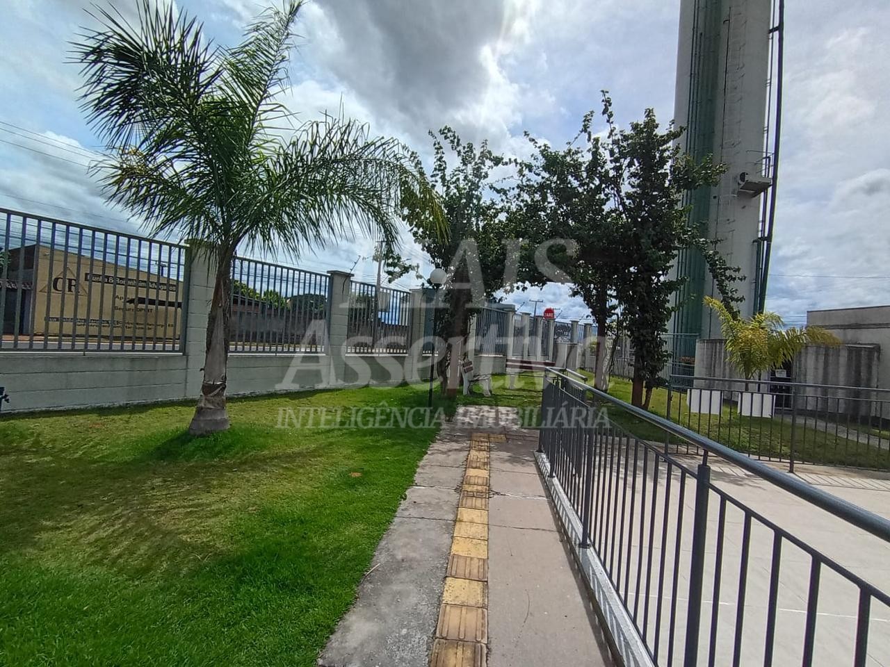 Apartamento semi mobiliado para venda no Porto Baden - térreo