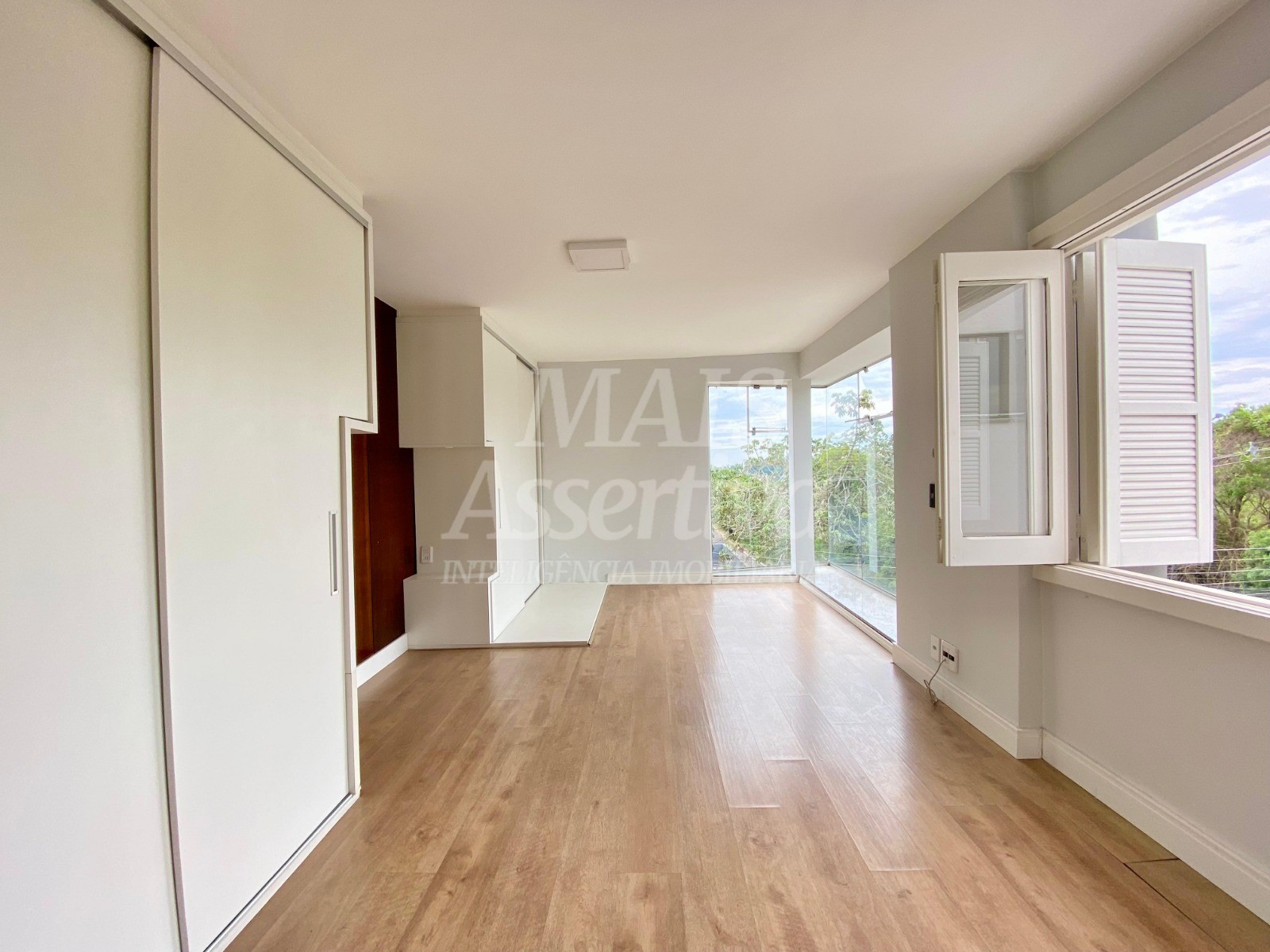 Casa semi mobiliada para venda - Hamburgo Velho em Novo Hamburgo 