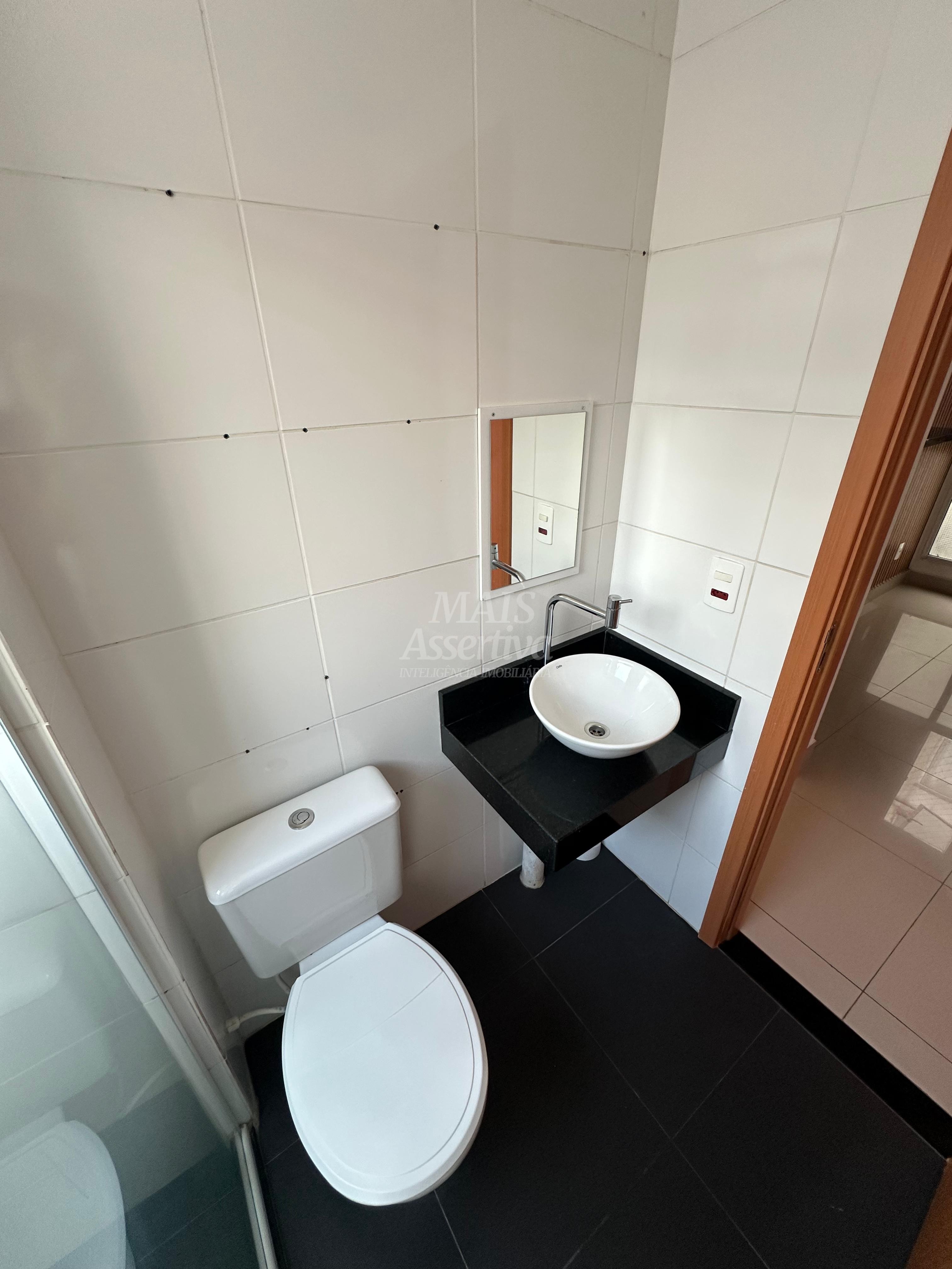 Apartamento para venda no Condominio Saint Germain - 3º andar