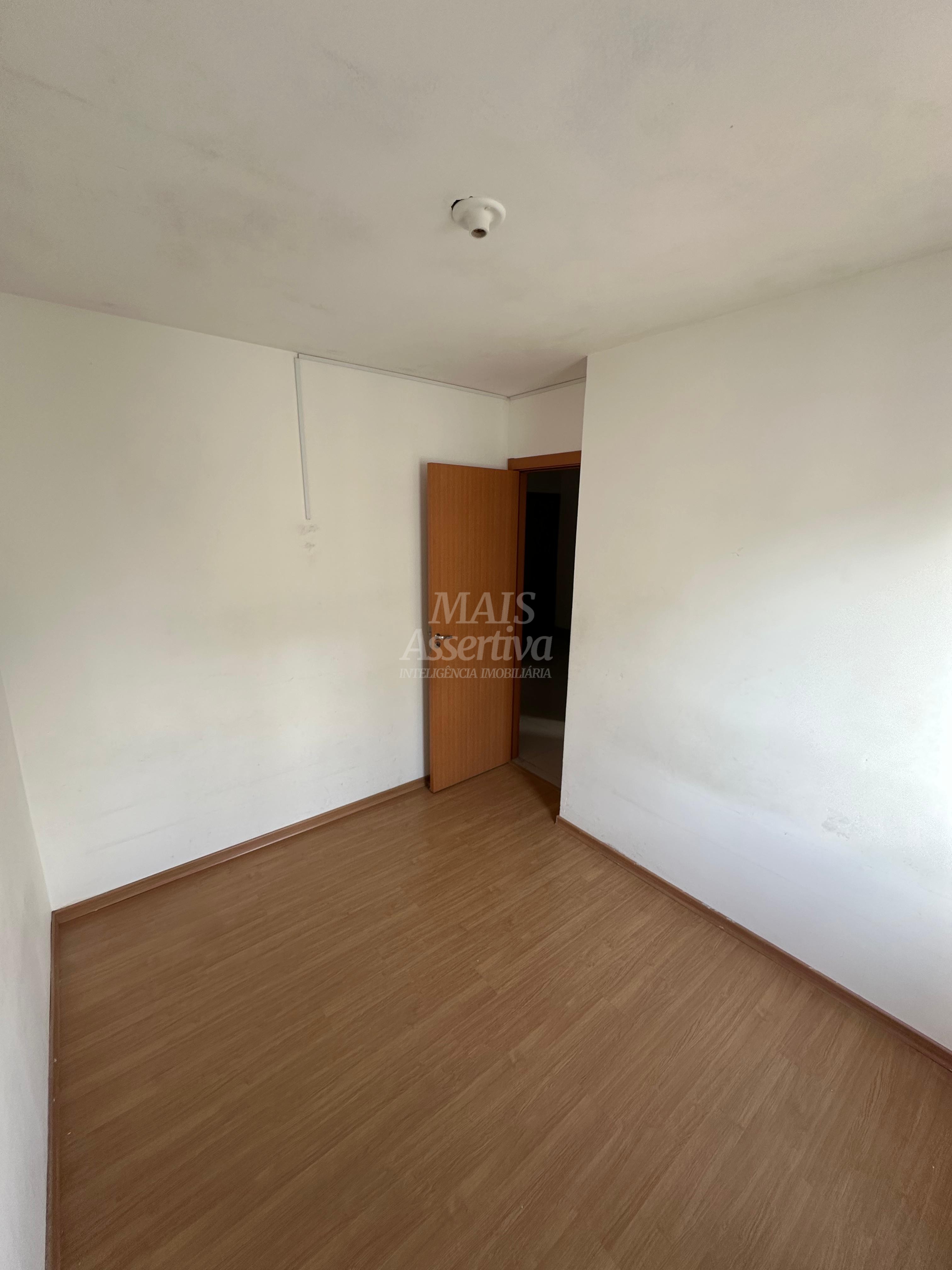 Apartamento para venda no Condominio Saint Germain - 3º andar