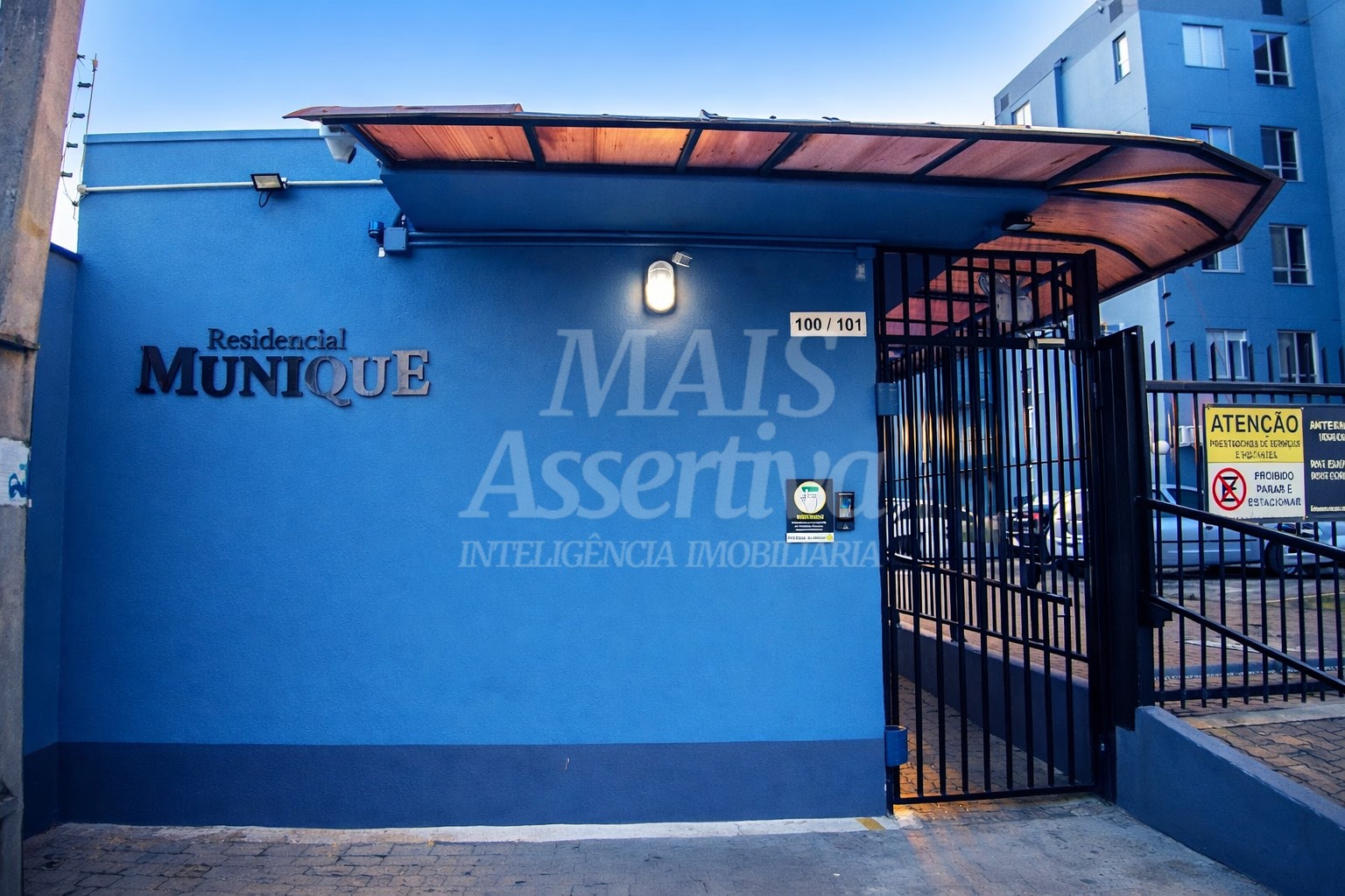 Apartamento semi mobiliado para locação no Residencial Munique - 4º andar