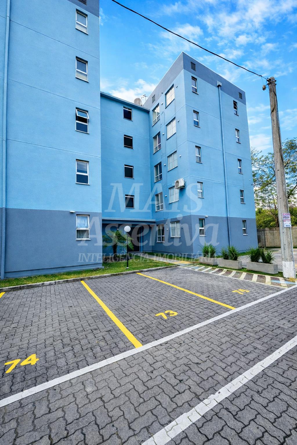 Apartamento semi mobiliado para locação no Residencial Munique - 4º andar