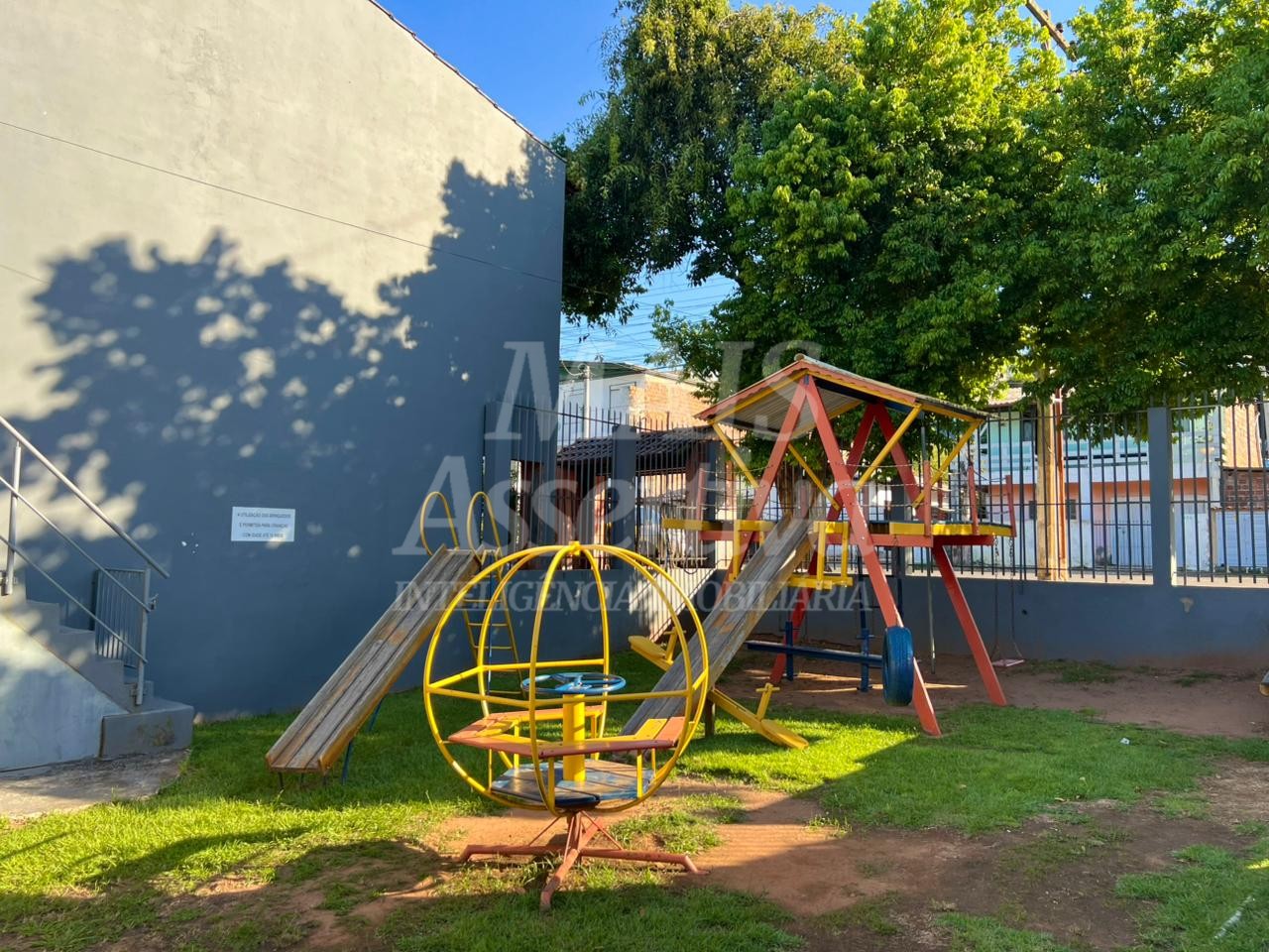 Apartamento mobiliado para locação no Residencial Sol Nascente - 3º andar