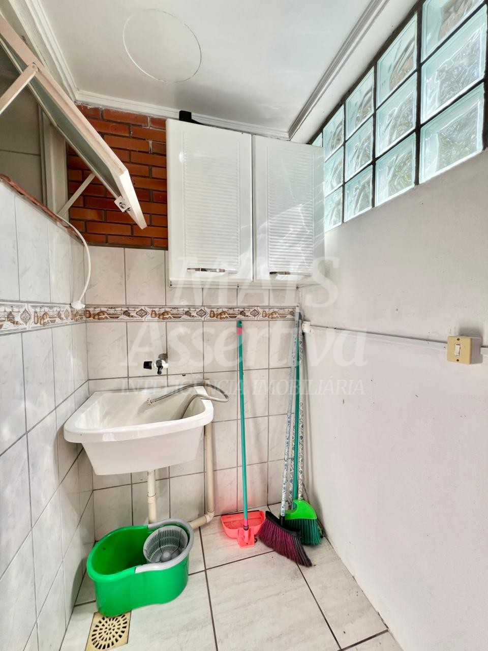 Apartamento térreo, semi mobiliado para locação - Hamburgo Velho, Novo Hamburgo 