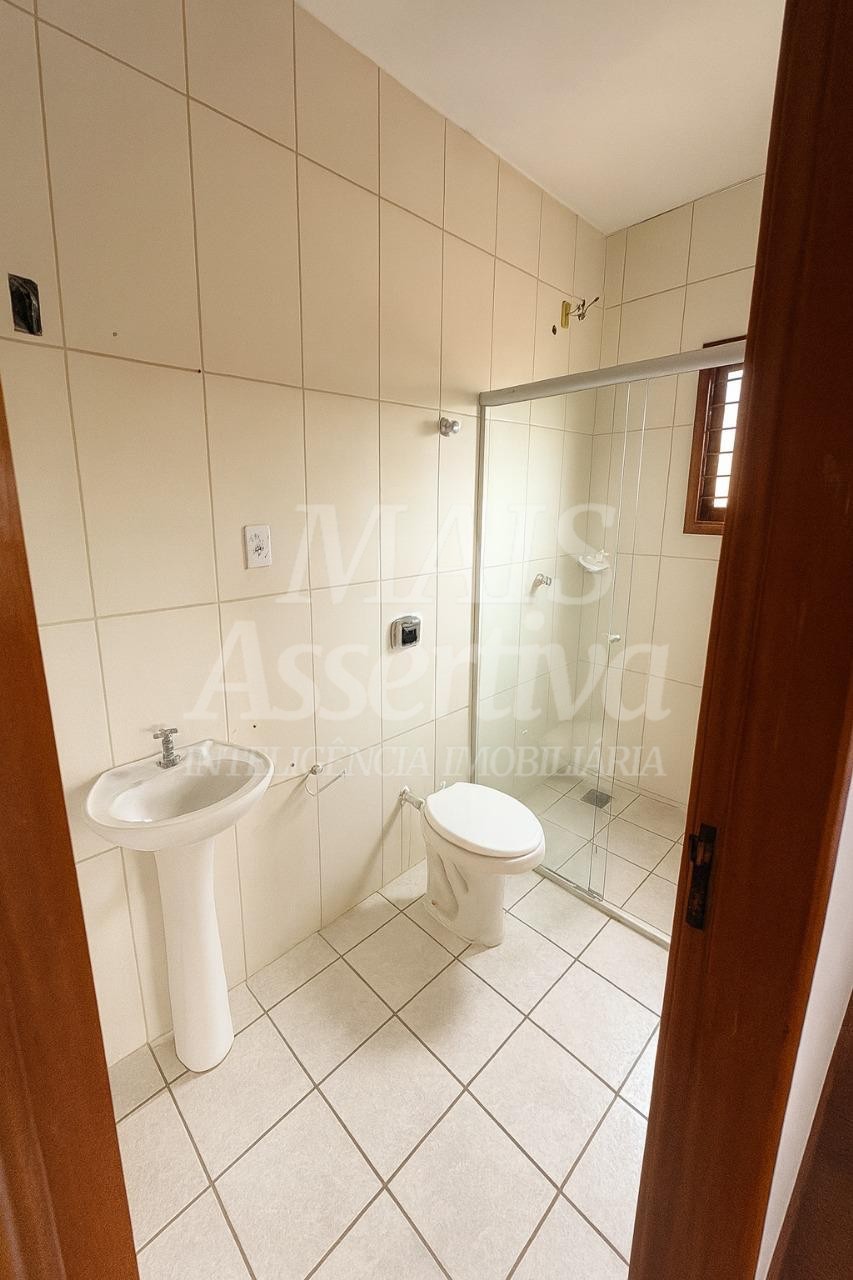 Casa, 3 quartos, 240 m² - Foto 14