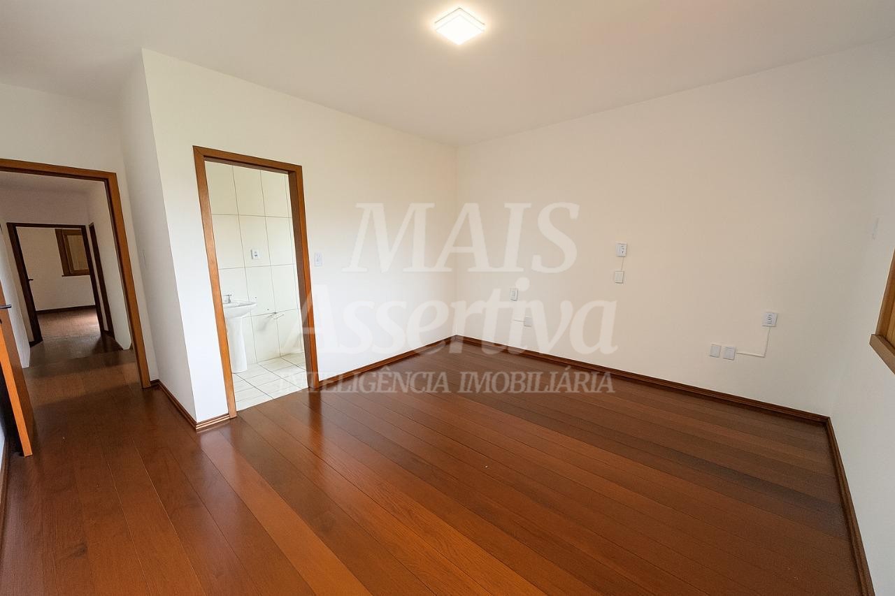 Casa, 3 quartos, 240 m² - Foto 9