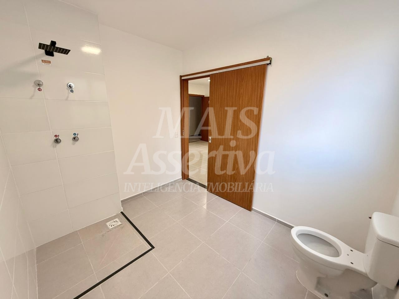 Apartamento térreo de 1 dormitório para locação - Porto Rotterdam 