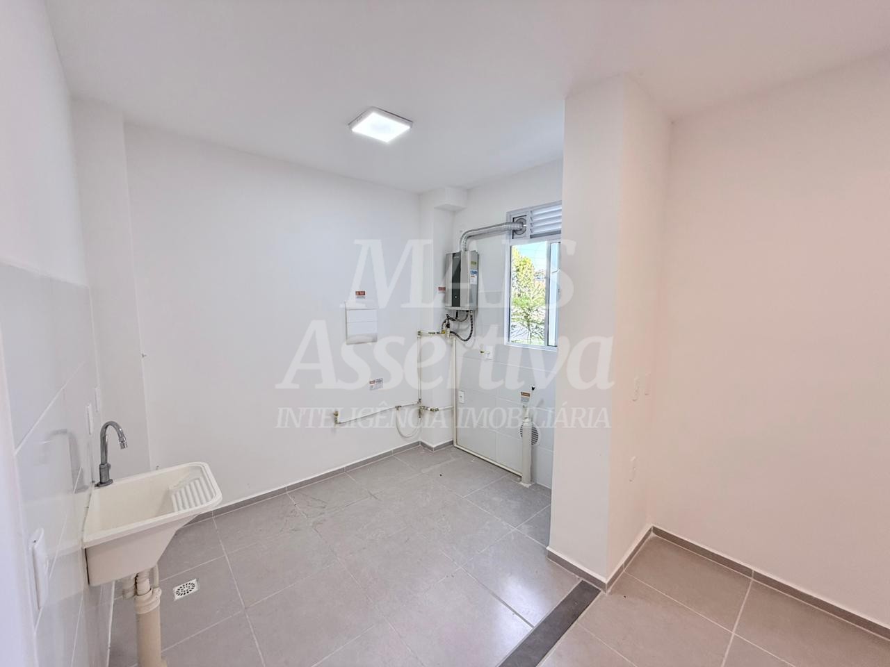 Apartamento térreo de 1 dormitório para locação - Porto Rotterdam 