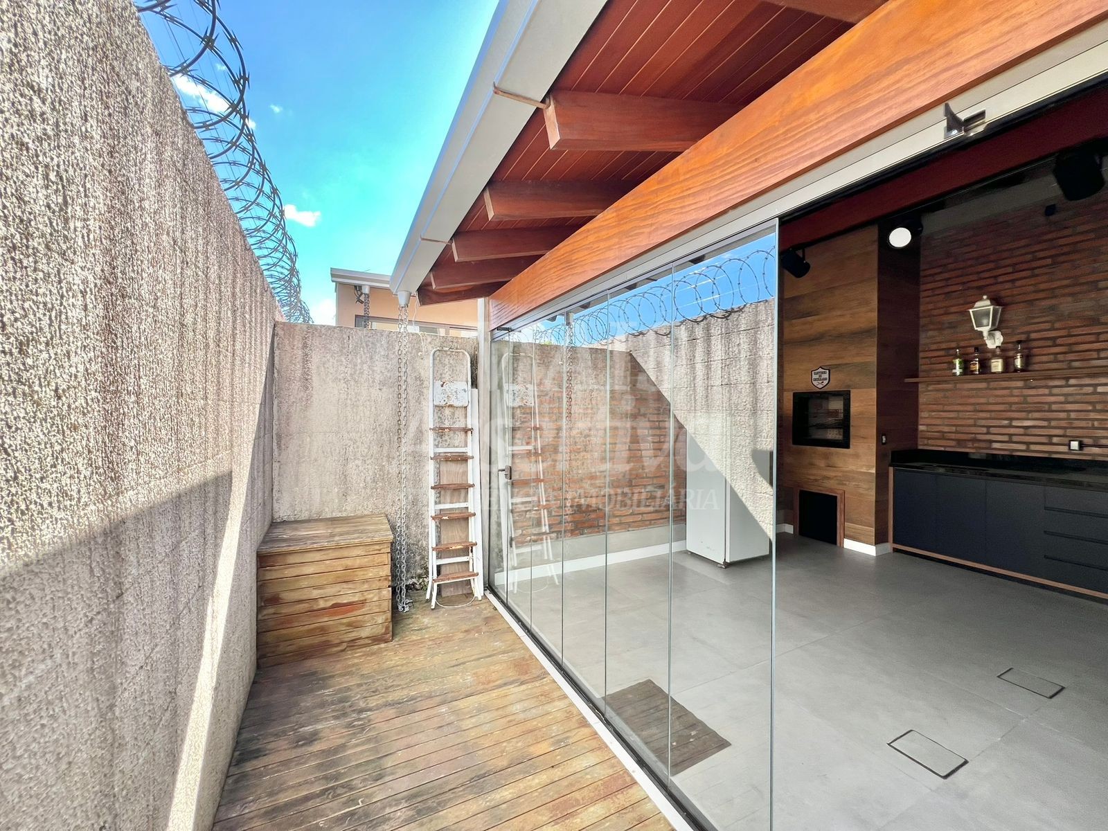 Casa semi mobiliado para venda - Residencial Vale de Figueras em Novo Hamburgo