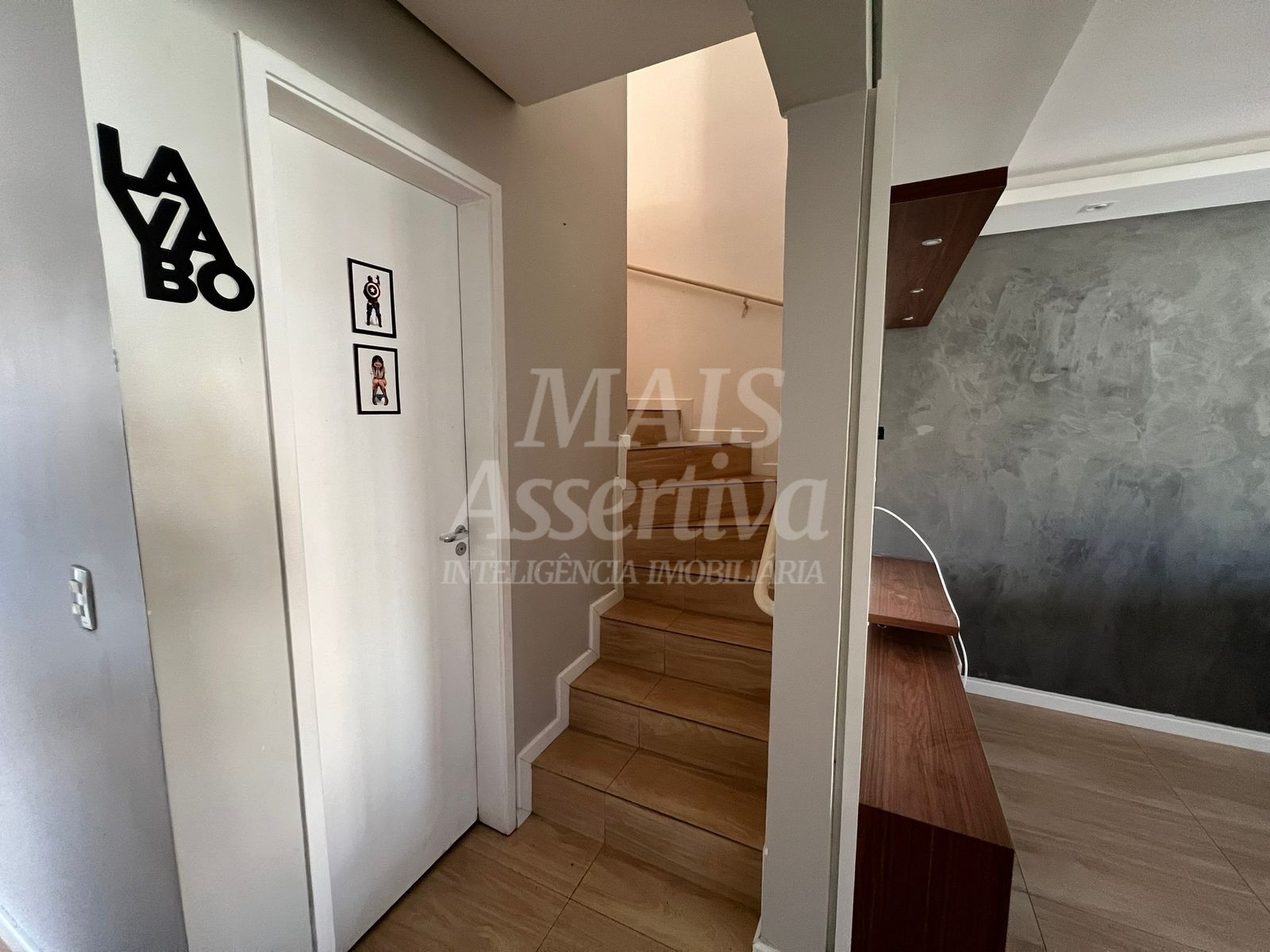 Casa semi mobiliado para venda - Residencial Vale de Figueras em Novo Hamburgo