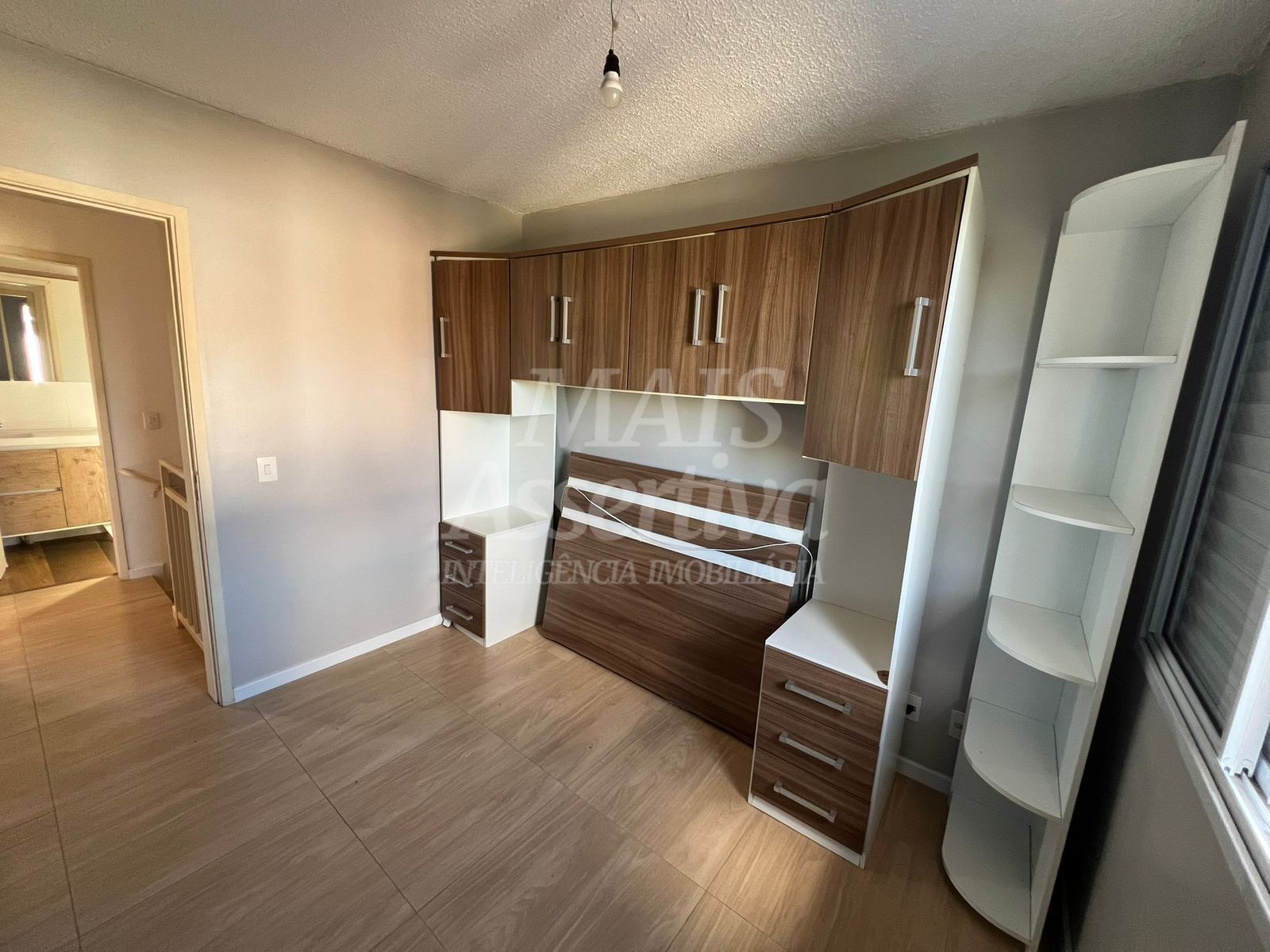 Casa semi mobiliado para venda - Residencial Vale de Figueras em Novo Hamburgo