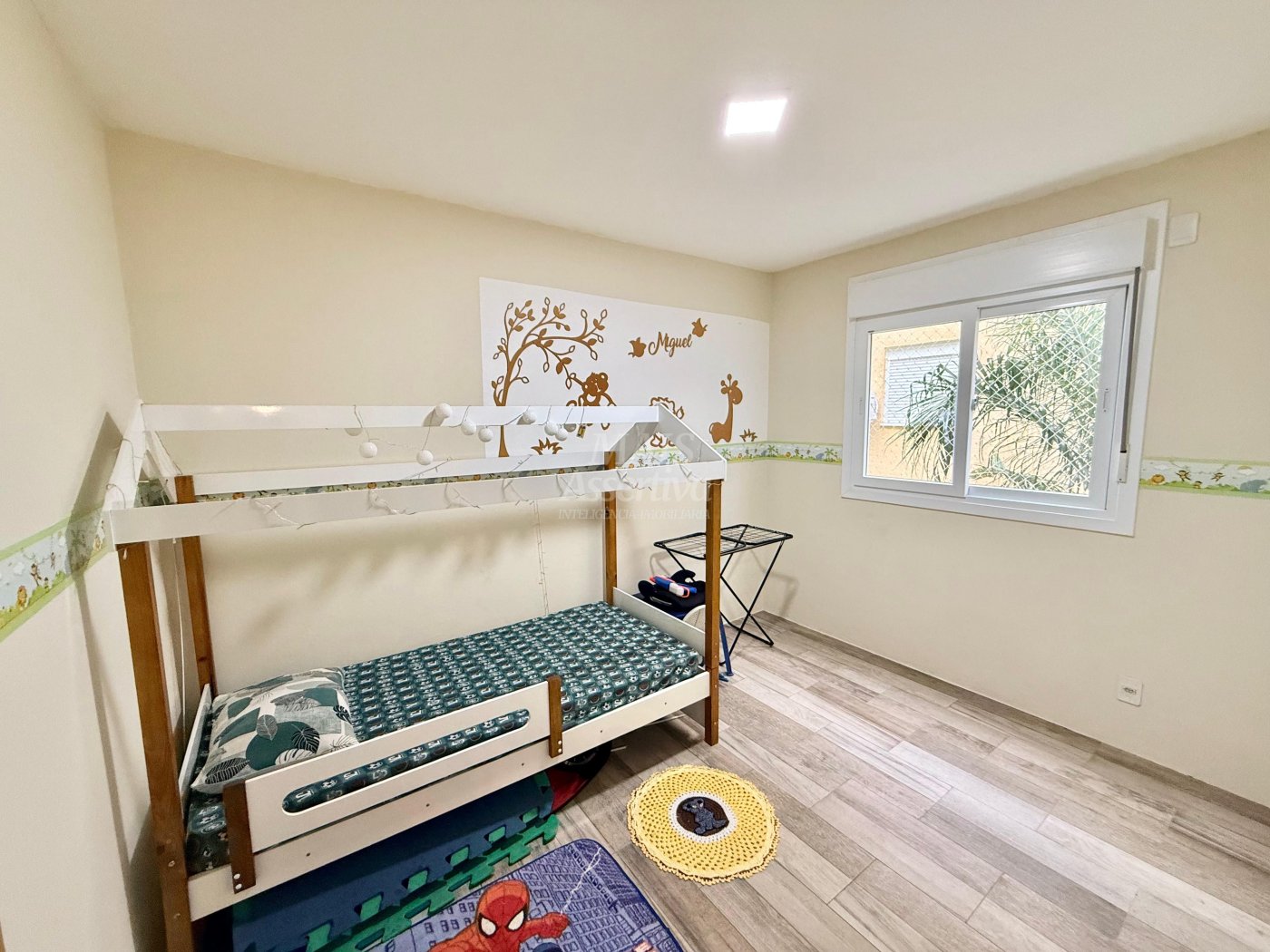 Apartamento semi mobiliado para venda, no condomínio Residencial Via Brasil, bairro São Jorge em NH