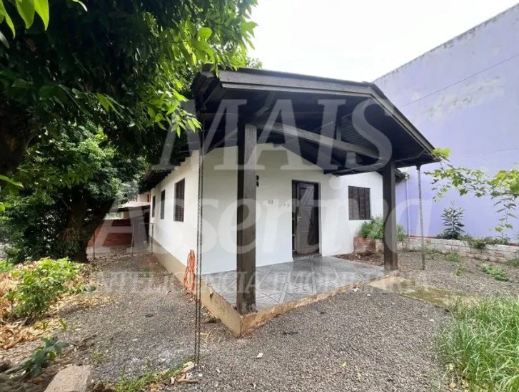 Casa para locação de 3 dormitórios em Kunz, Novo Hamburgo