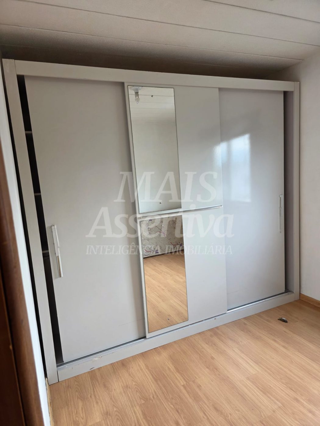 Apartamento semimobiliado para venda em Novo Hamburgo bairro Hamburgo Velho