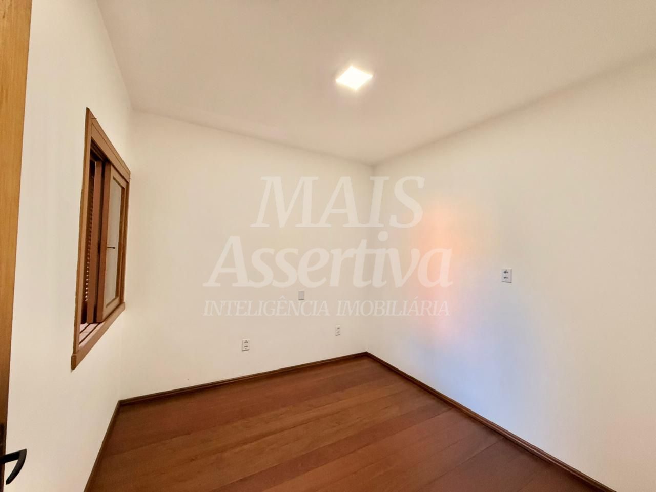 Casa para locação em Canudos, Novo Hamburgo - 240m² 