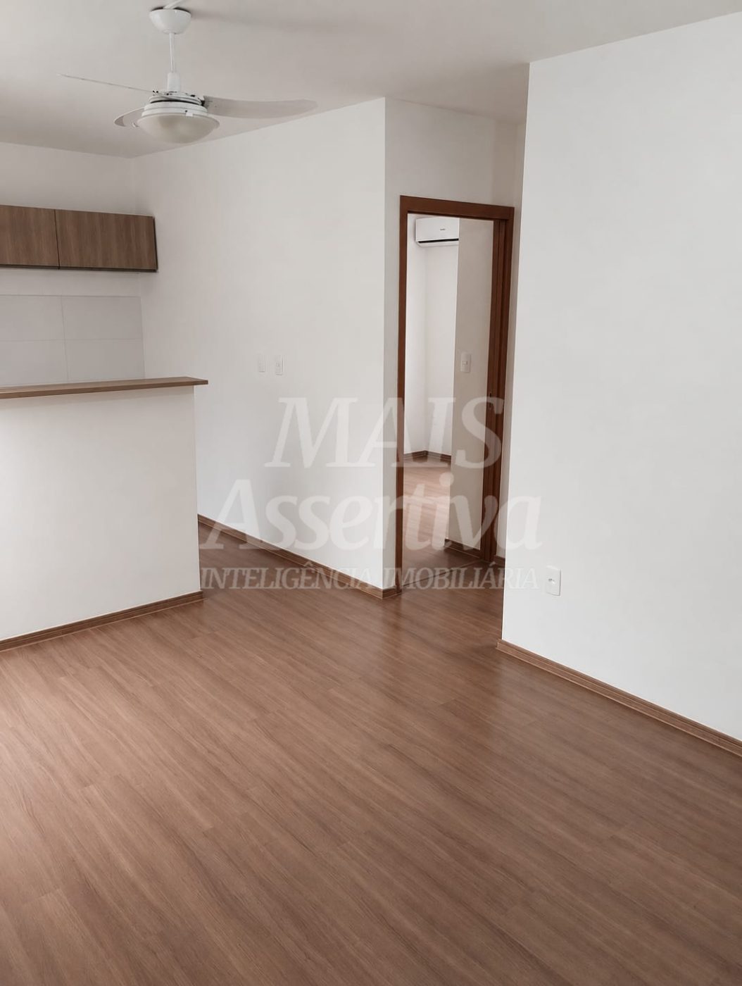 Apartamento semi mobiliado para locação - porto rotterdam, 5º andar 