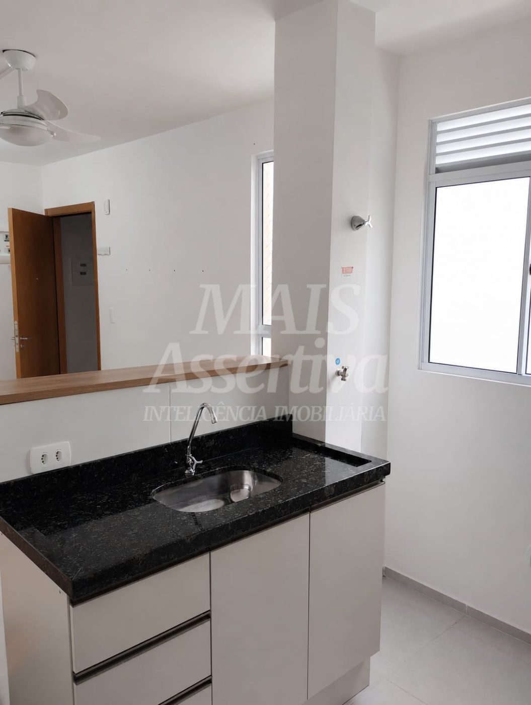 Apartamento semi mobiliado para locação - porto rotterdam, 5º andar 
